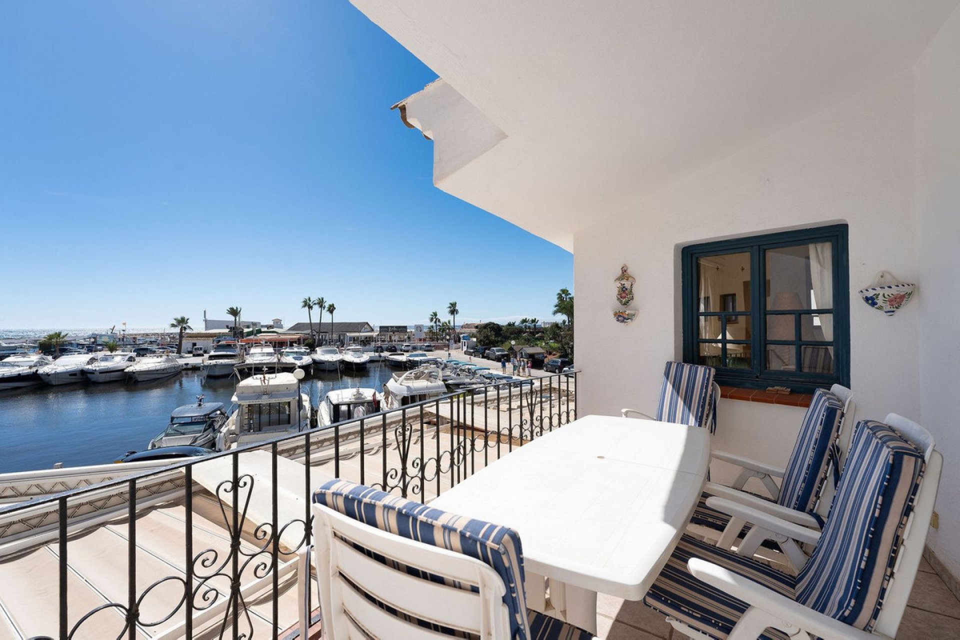 Resale - Apartment - Ground Floor Apartment - Marbella - Puerto de Cabopino