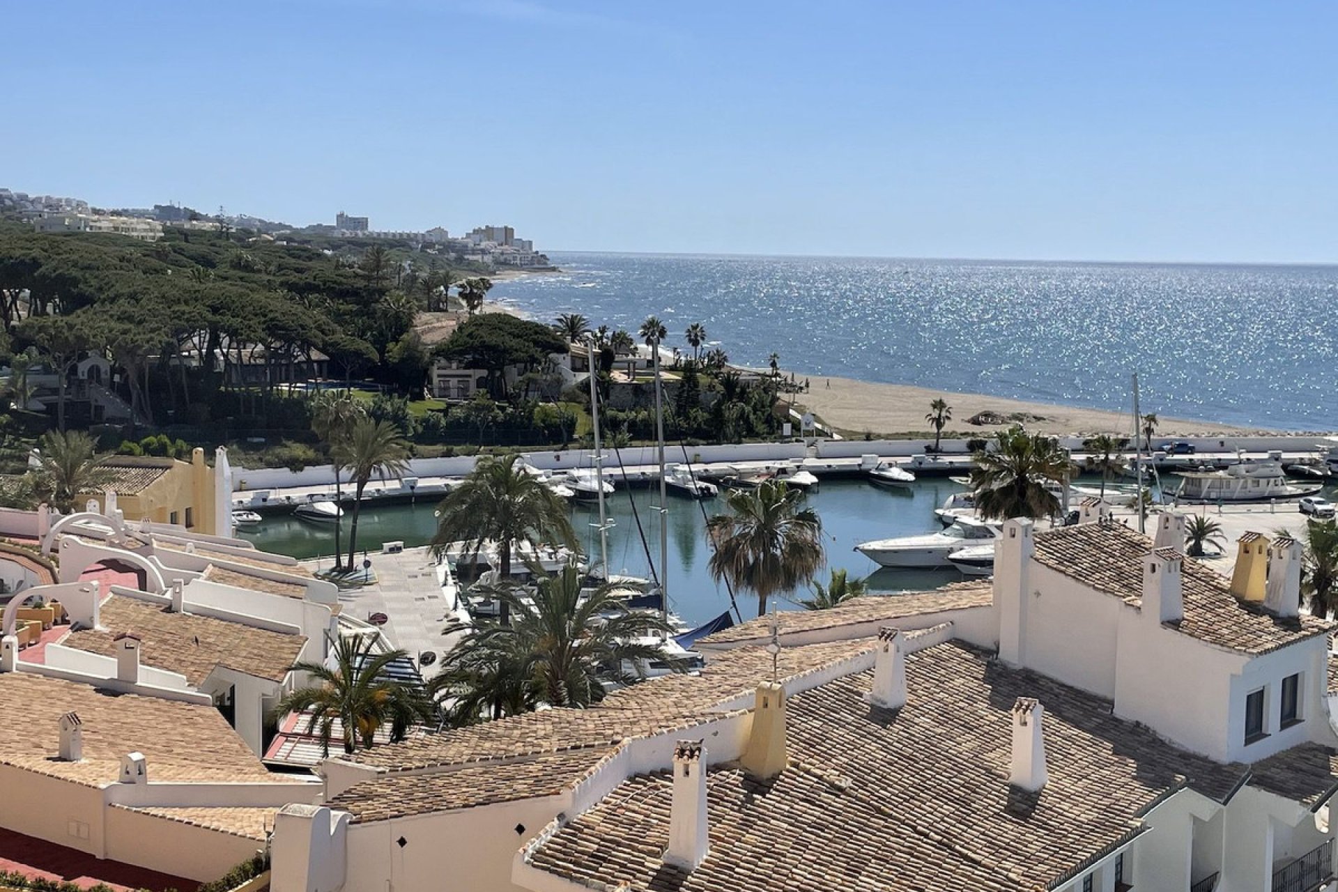 Resale - Apartment - Ground Floor Apartment - Marbella - Puerto de Cabopino