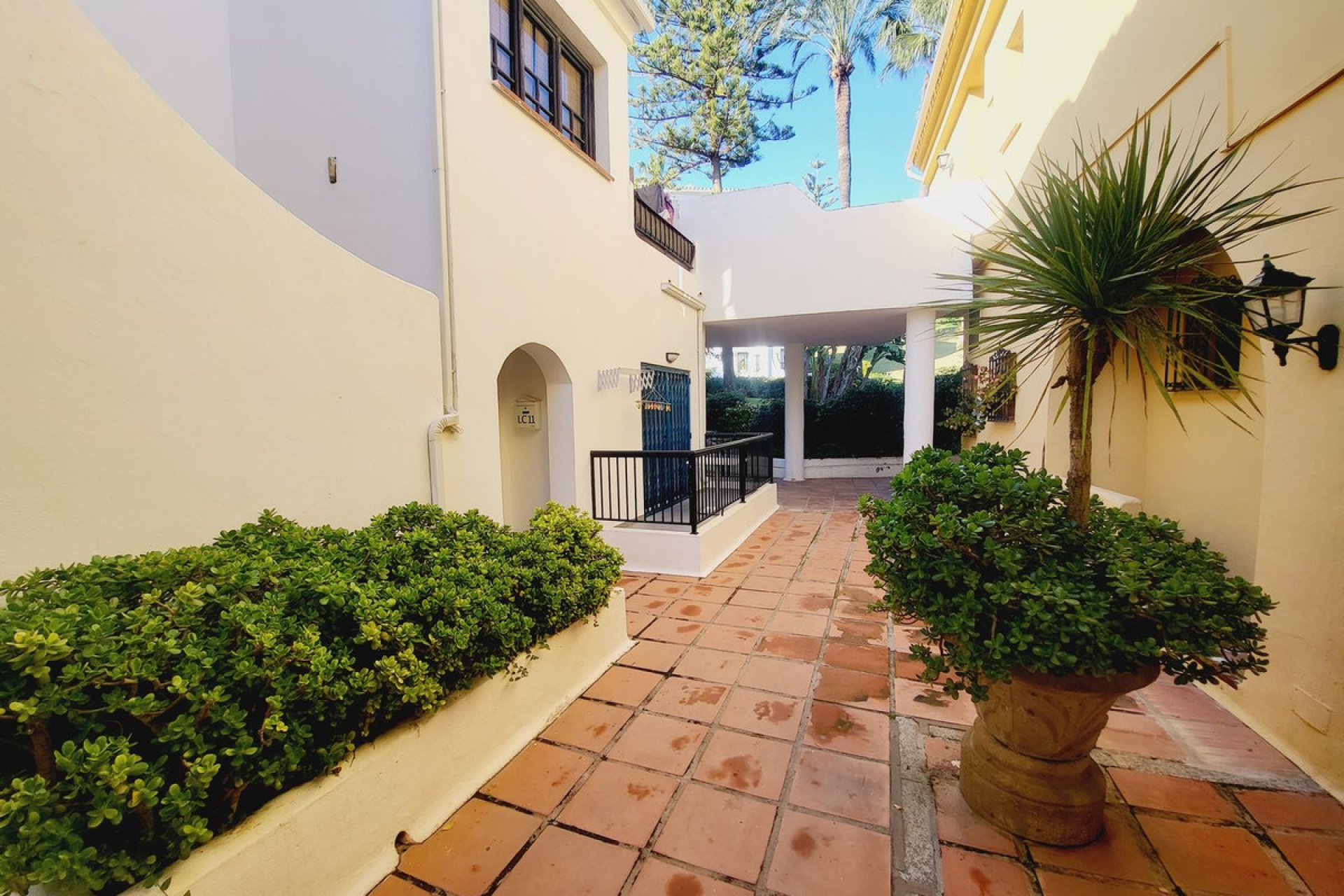 Resale - Apartment - Ground Floor Apartment - Marbella - Puerto de Cabopino