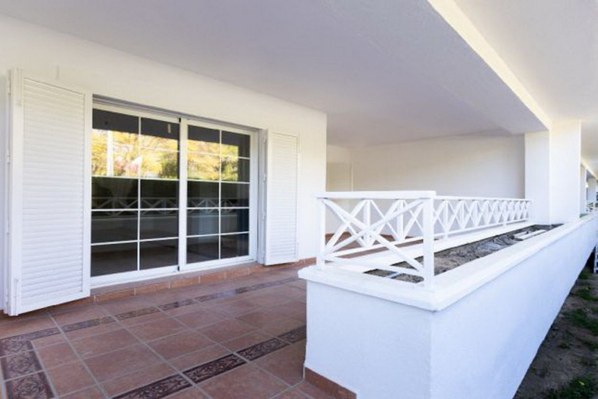 Resale - Apartment - Ground Floor Apartment - Marbella - Río Real