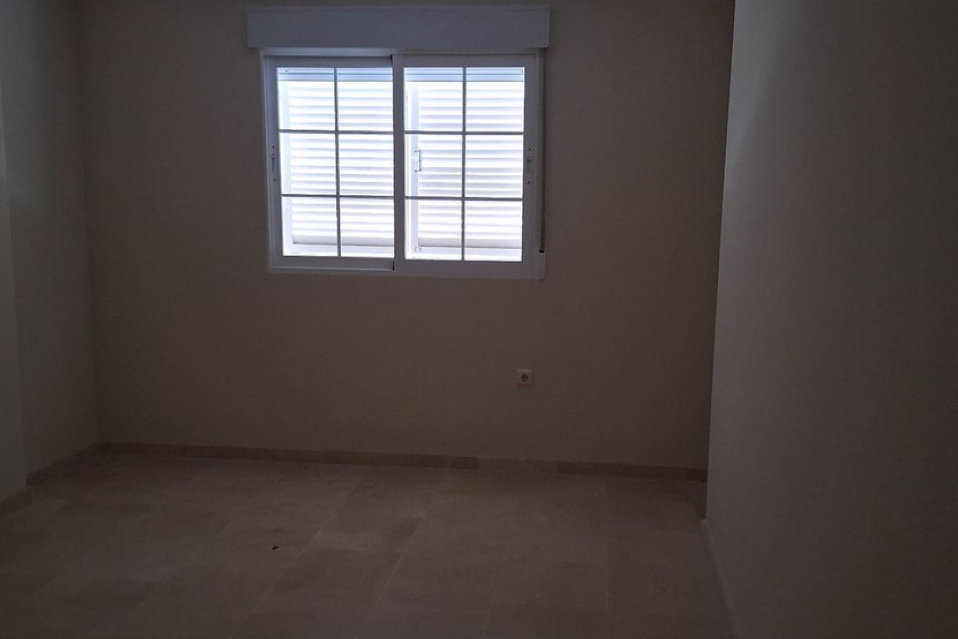 Resale - Apartment - Ground Floor Apartment - Marbella - Río Real