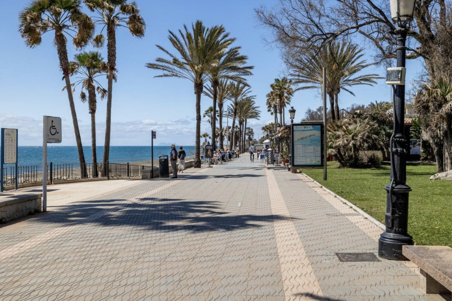 Resale - Apartment - Ground Floor Apartment - Marbella - San Pedro De Alcantara