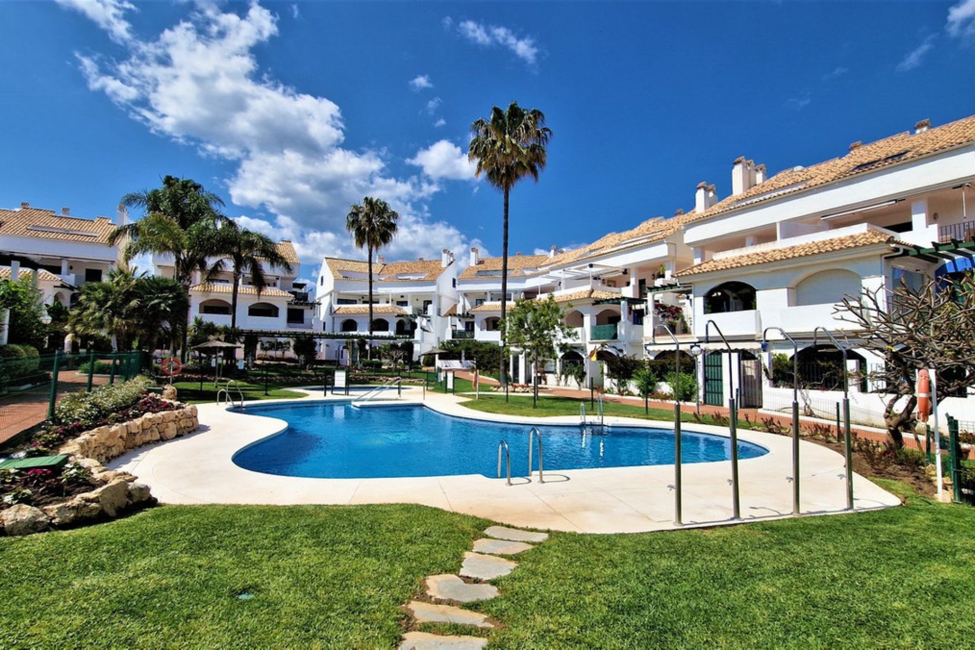 Resale - Apartment - Ground Floor Apartment - Marbella - San Pedro De Alcantara