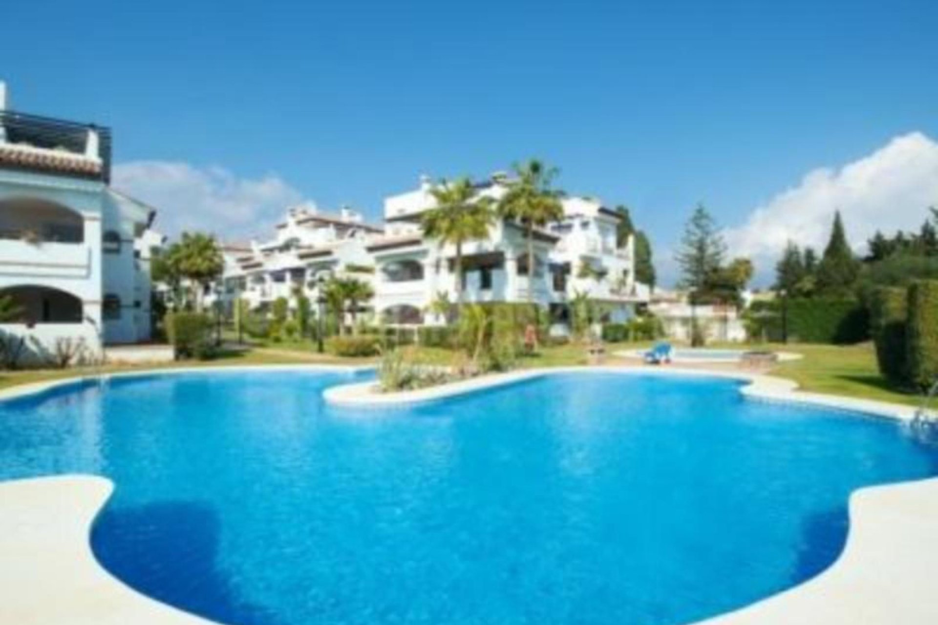 Resale - Apartment - Ground Floor Apartment - Marbella - San Pedro De Alcantara