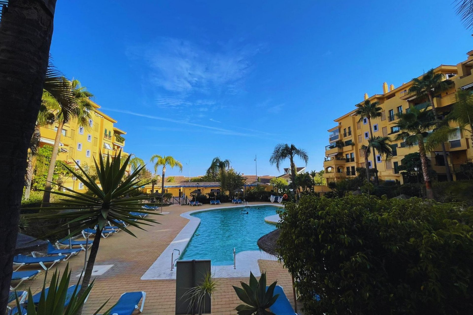 Resale - Apartment - Ground Floor Apartment - Marbella - San Pedro De Alcantara