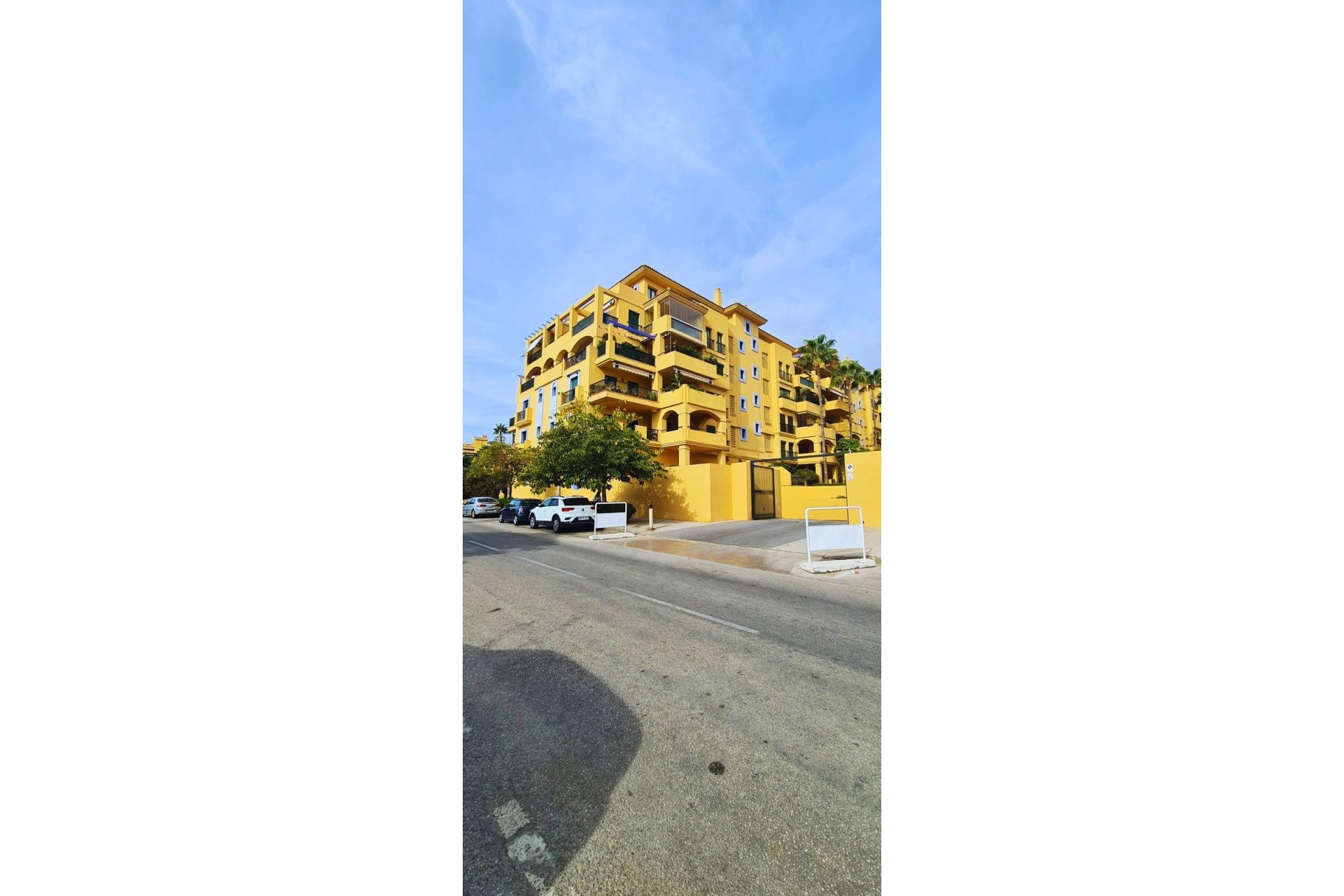 Resale - Apartment - Ground Floor Apartment - Marbella - San Pedro De Alcantara