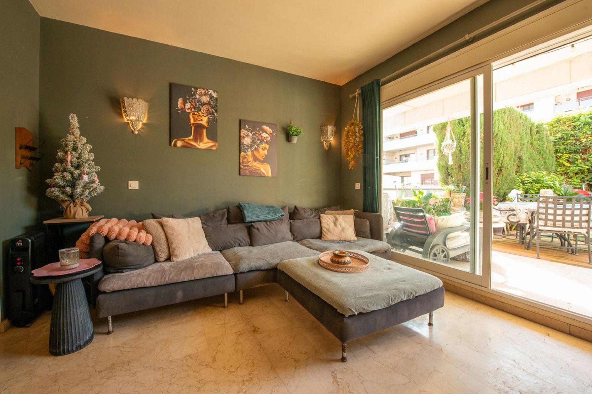 Resale - Apartment - Ground Floor Apartment - Marbella - San Pedro De Alcantara