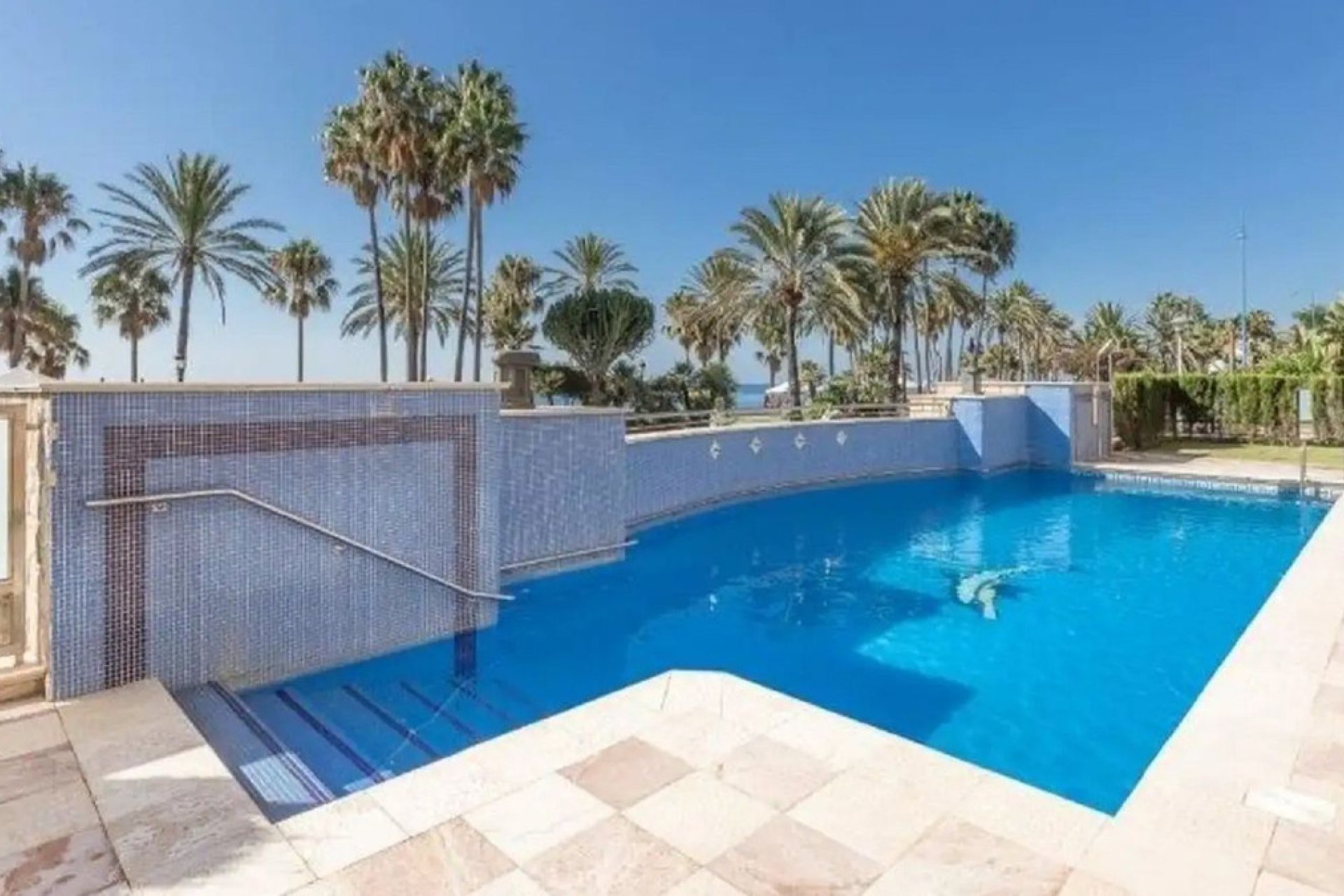 Resale - Apartment - Ground Floor Apartment - Marbella - San Pedro De Alcantara