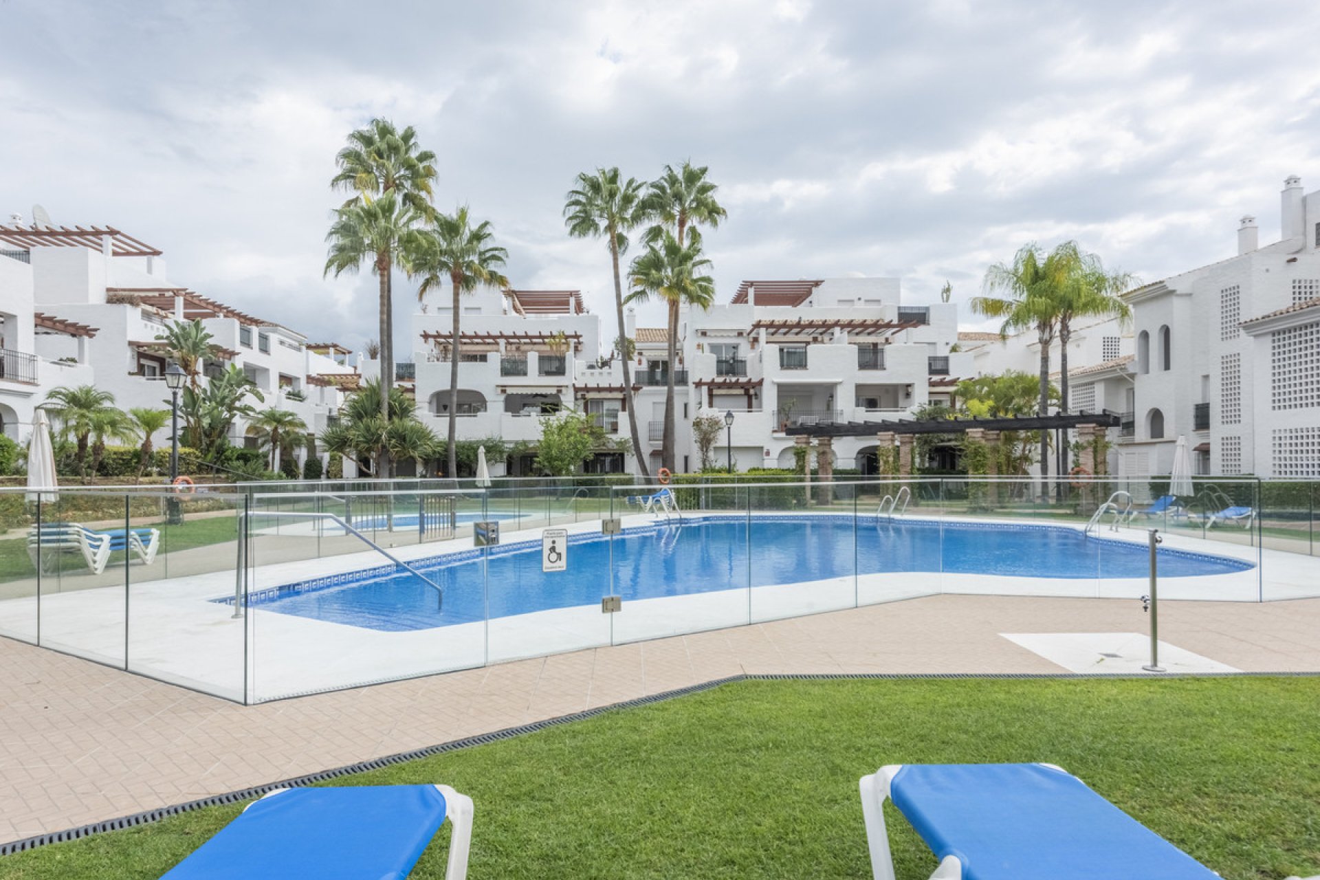 Resale - Apartment - Ground Floor Apartment - Marbella - San Pedro De Alcantara