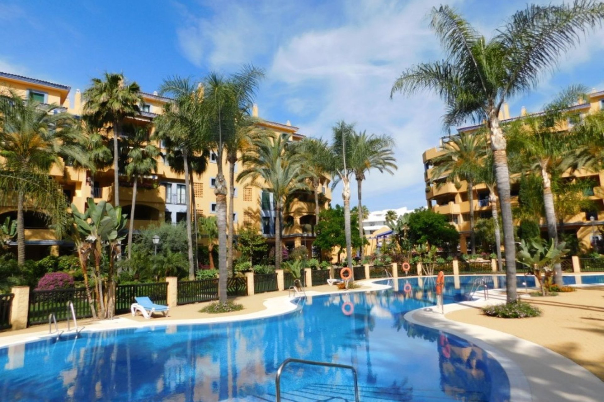 Resale - Apartment - Ground Floor Apartment - Marbella - San Pedro De Alcantara