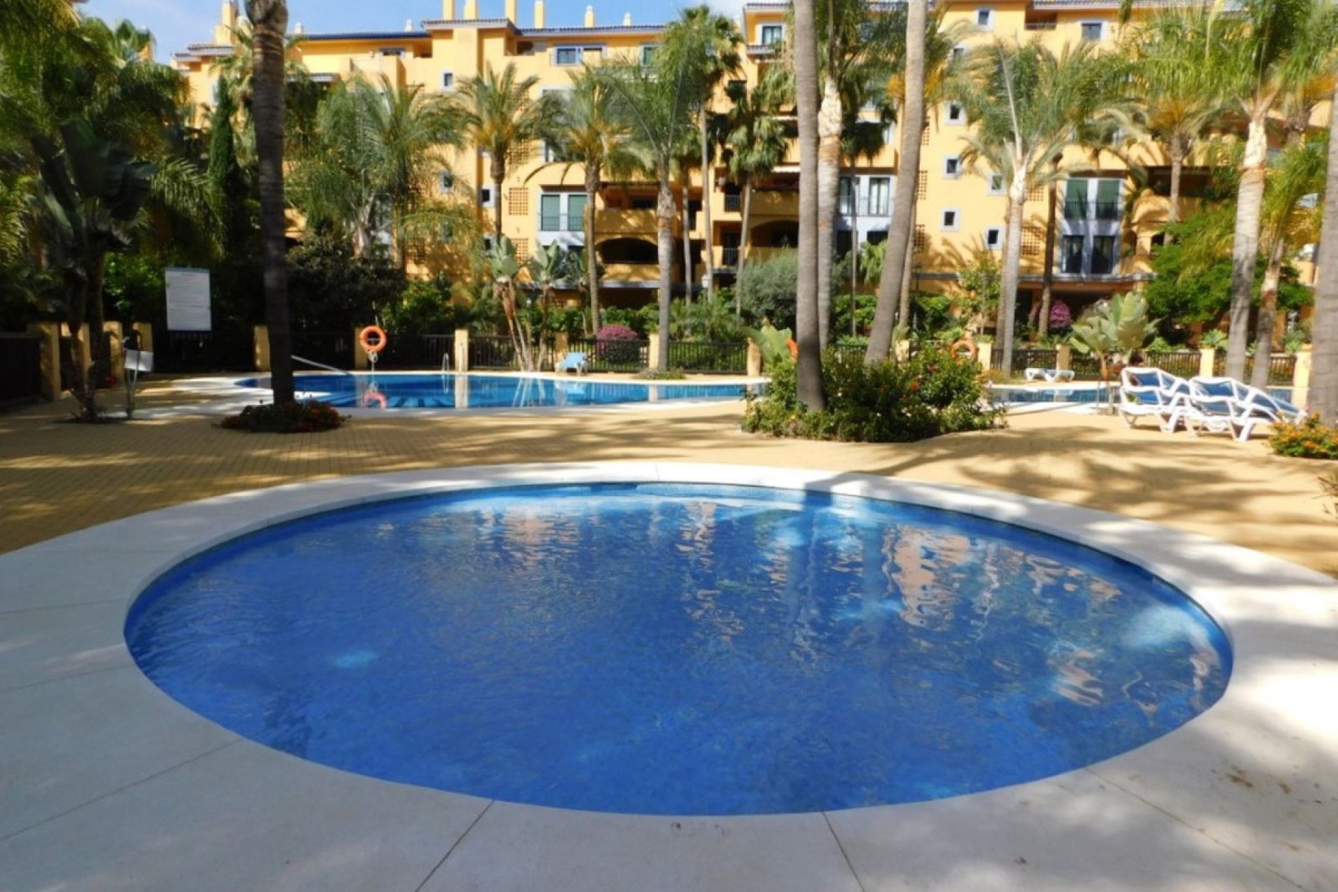 Resale - Apartment - Ground Floor Apartment - Marbella - San Pedro De Alcantara