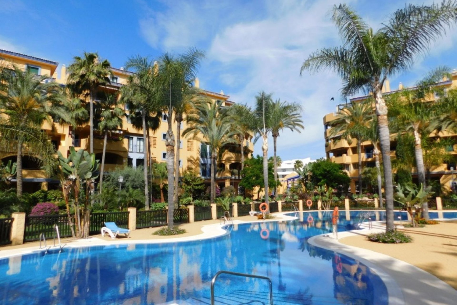 Resale - Apartment - Ground Floor Apartment - Marbella - San Pedro De Alcantara