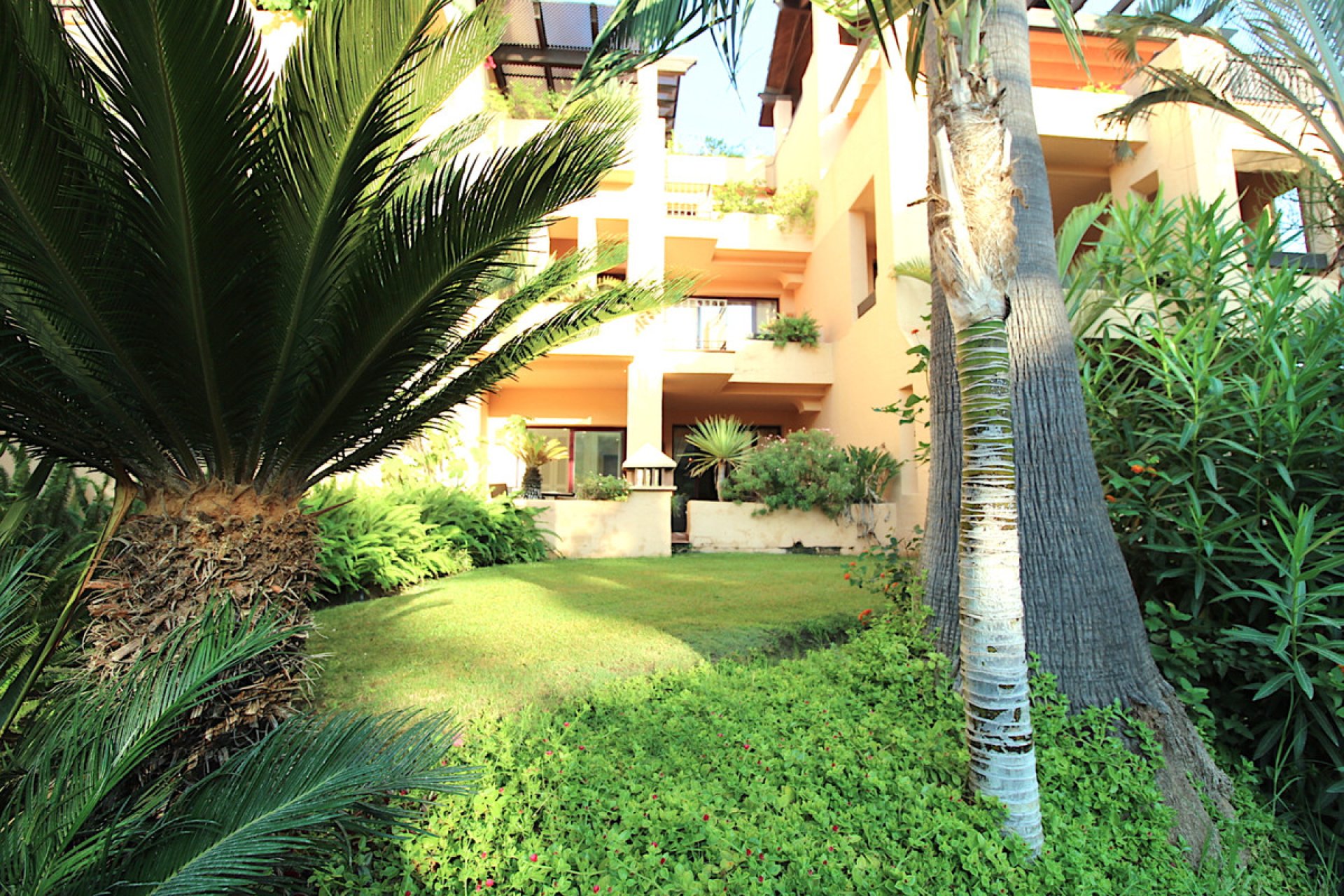 Resale - Apartment - Ground Floor Apartment - Marbella - San Pedro De Alcantara