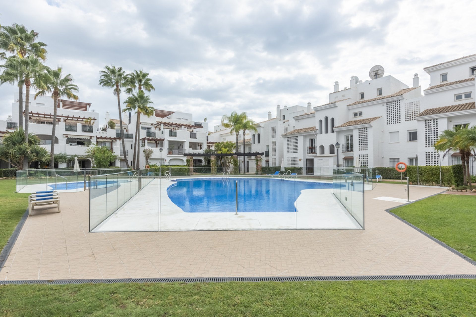 Resale - Apartment - Ground Floor Apartment - Marbella - San Pedro De Alcantara