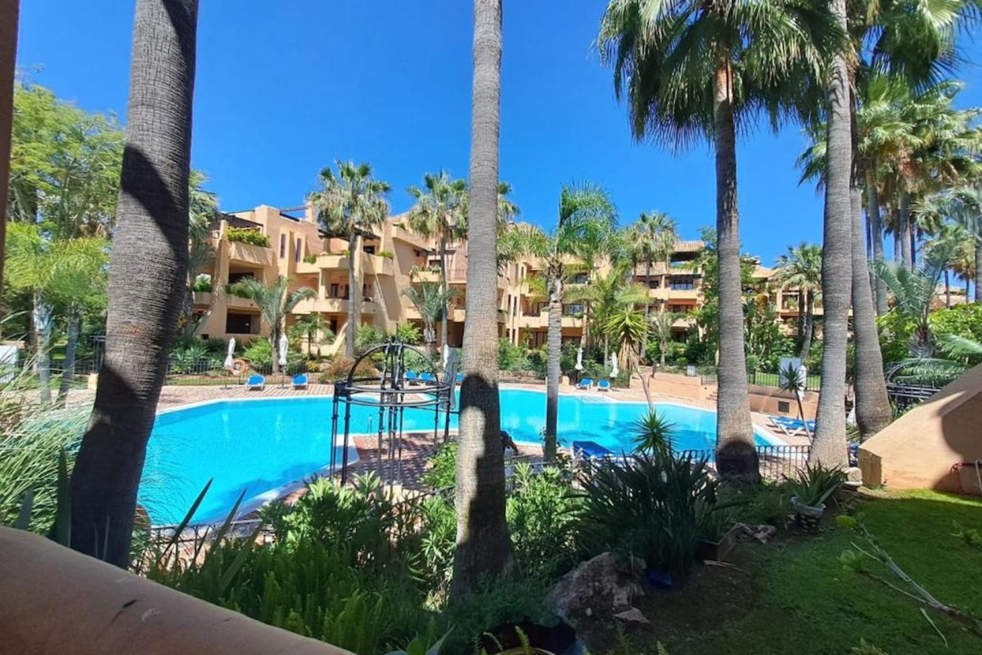 Resale - Apartment - Ground Floor Apartment - Marbella - San Pedro De Alcantara