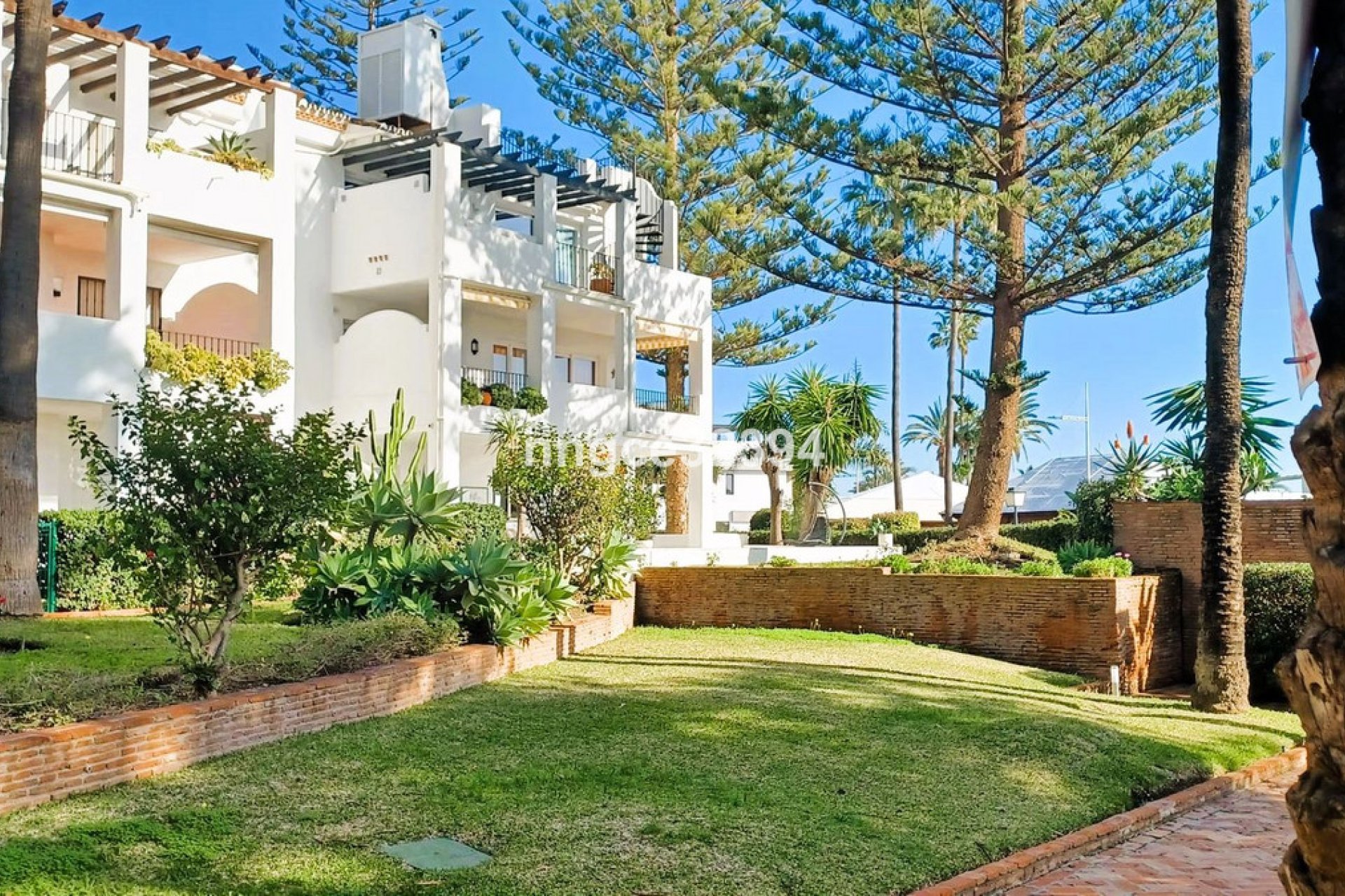 Resale - Apartment - Ground Floor Apartment - Marbella - San Pedro De Alcantara