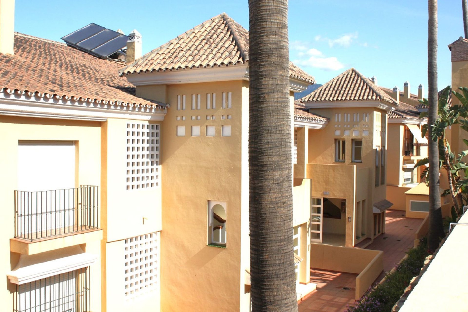 Resale - Apartment - Ground Floor Apartment - Marbella - San Pedro De Alcantara