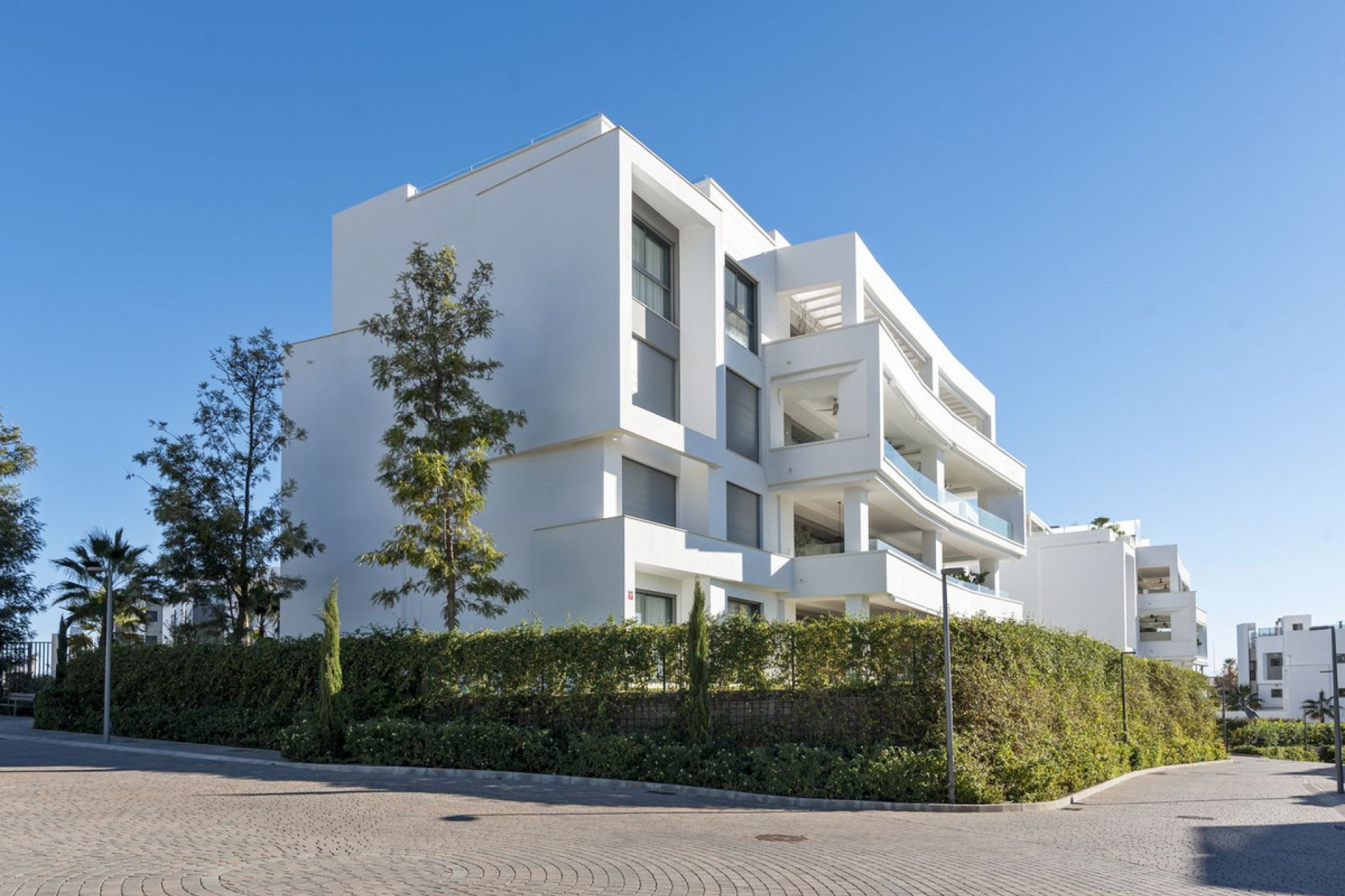 Resale - Apartment - Ground Floor Apartment - Marbella - Santa Clara