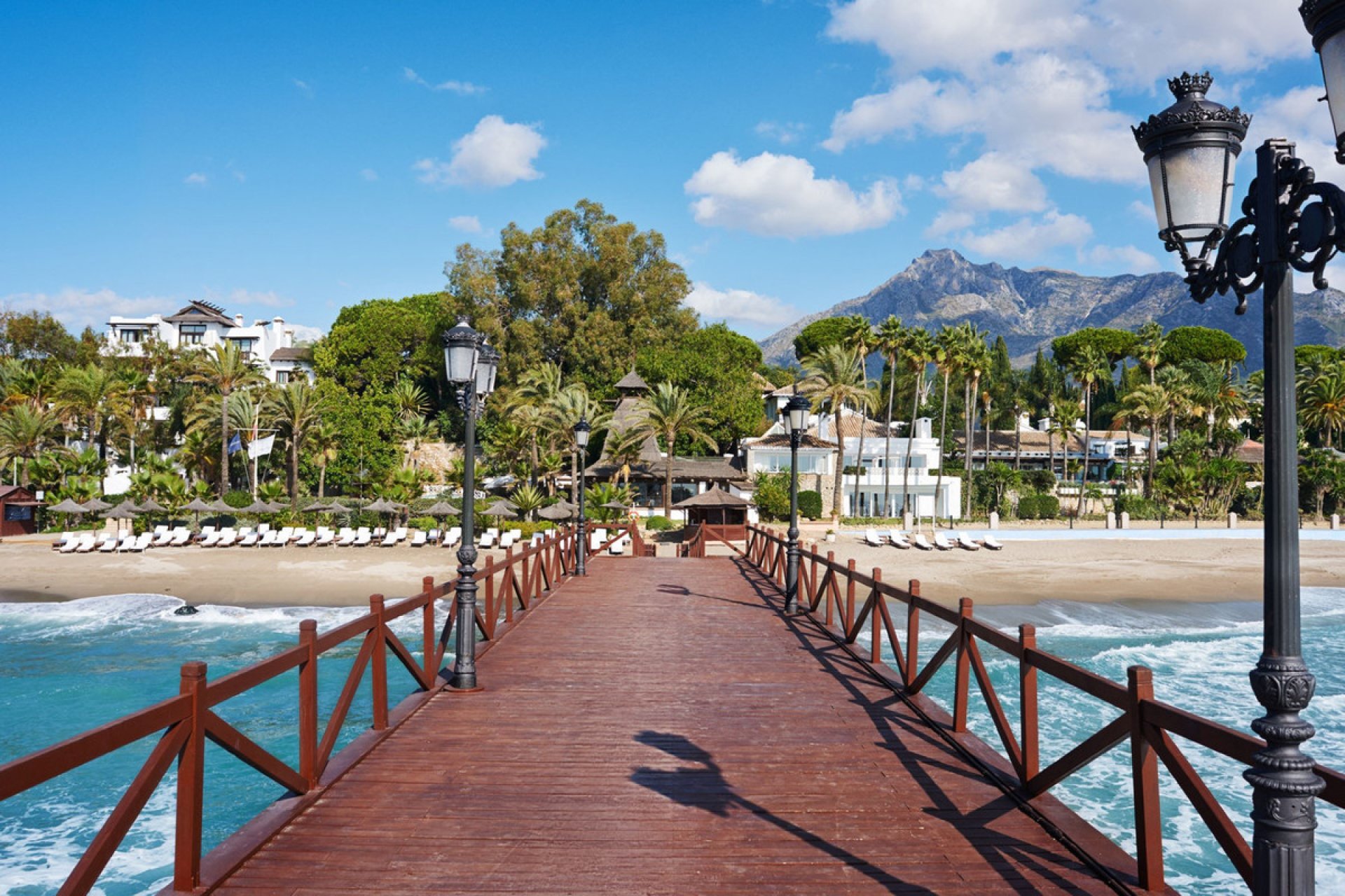 Resale - Apartment - Ground Floor Apartment - Marbella - The Golden Mile