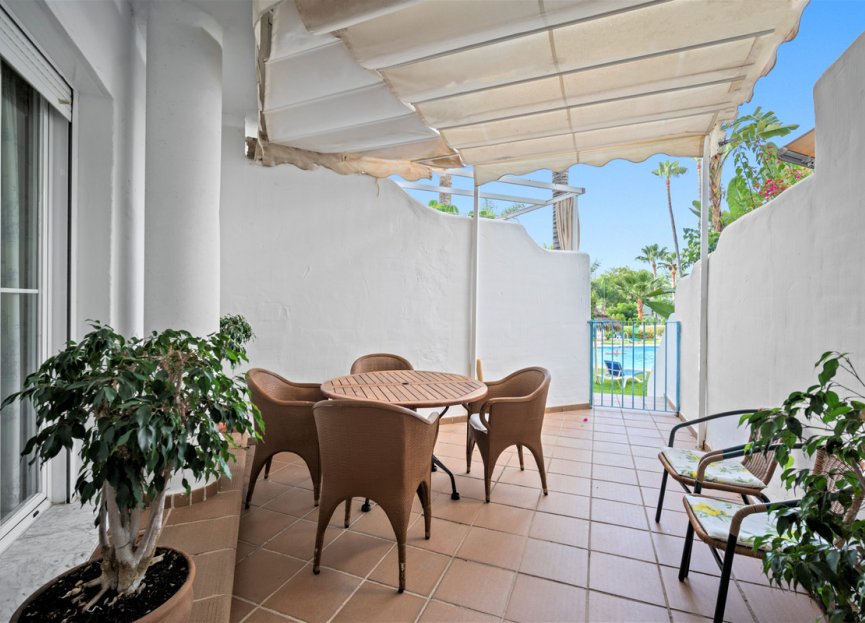 Resale - Apartment - Ground Floor Apartment - Marbella - The Golden Mile