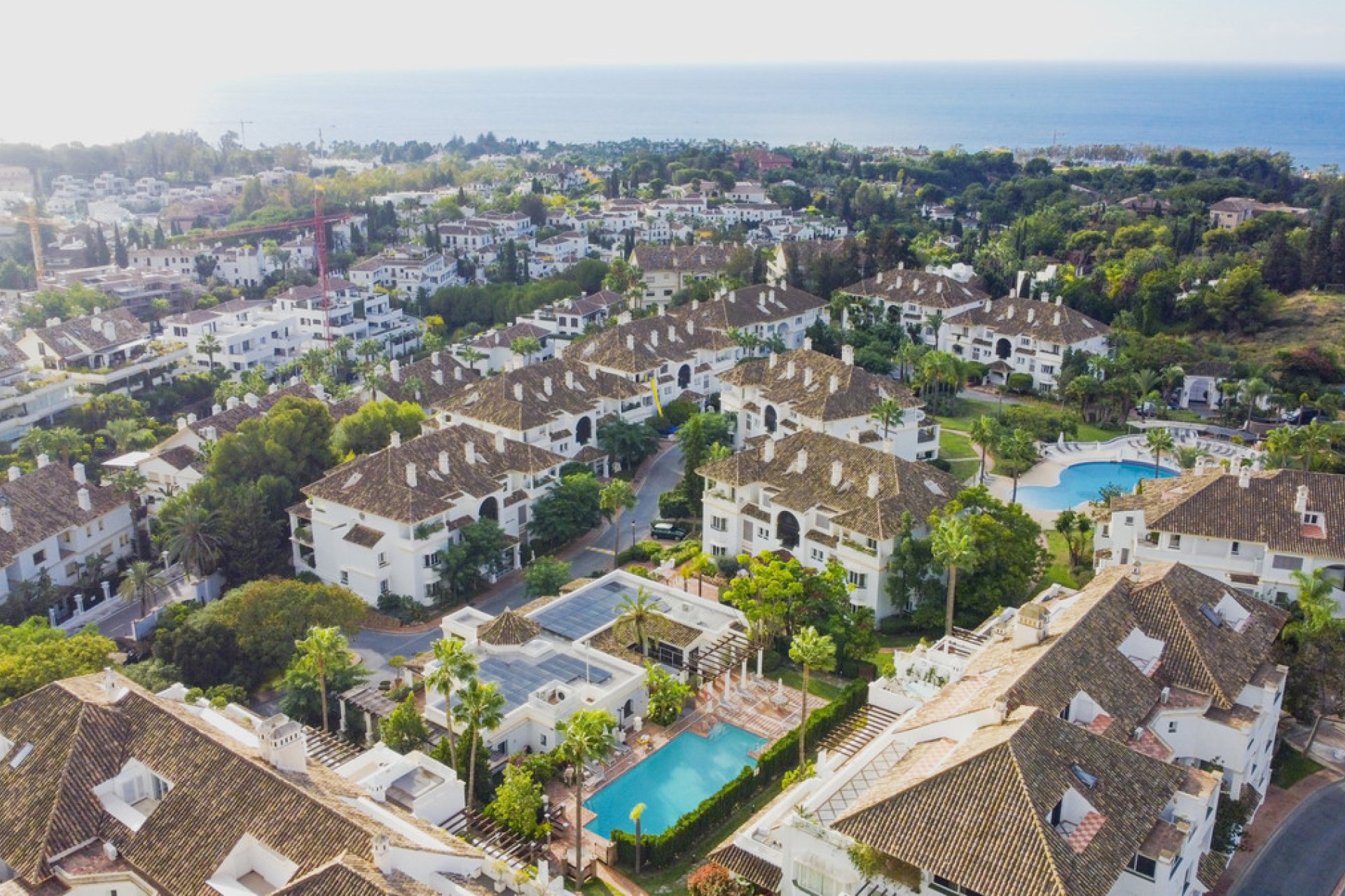 Resale - Apartment - Ground Floor Apartment - Marbella - The Golden Mile