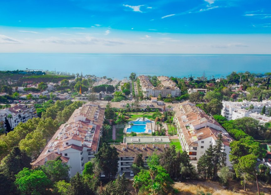 Resale - Apartment - Ground Floor Apartment - Marbella - The Golden Mile