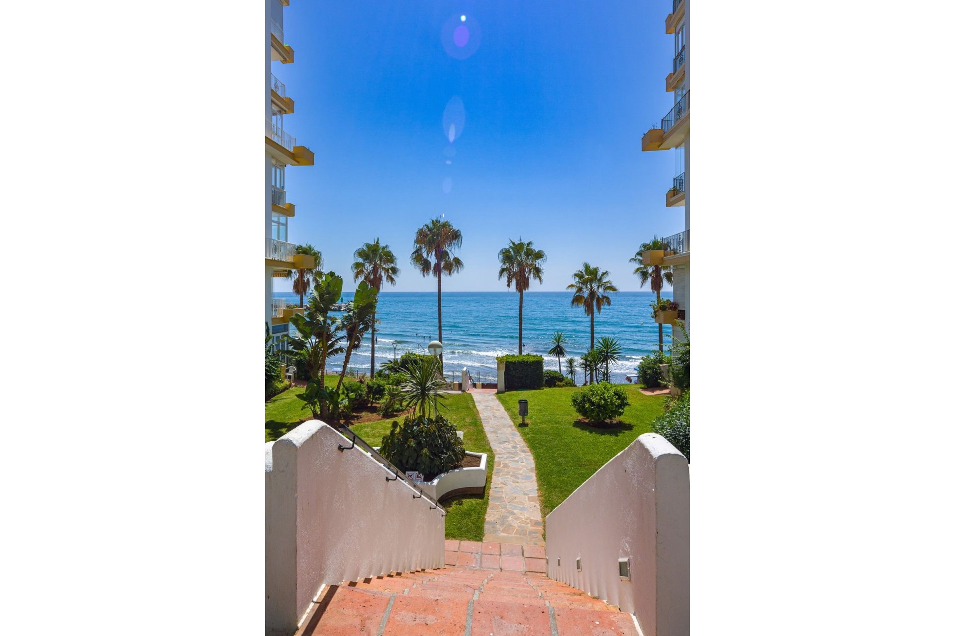 Resale - Apartment - Ground Floor Apartment - Marbella