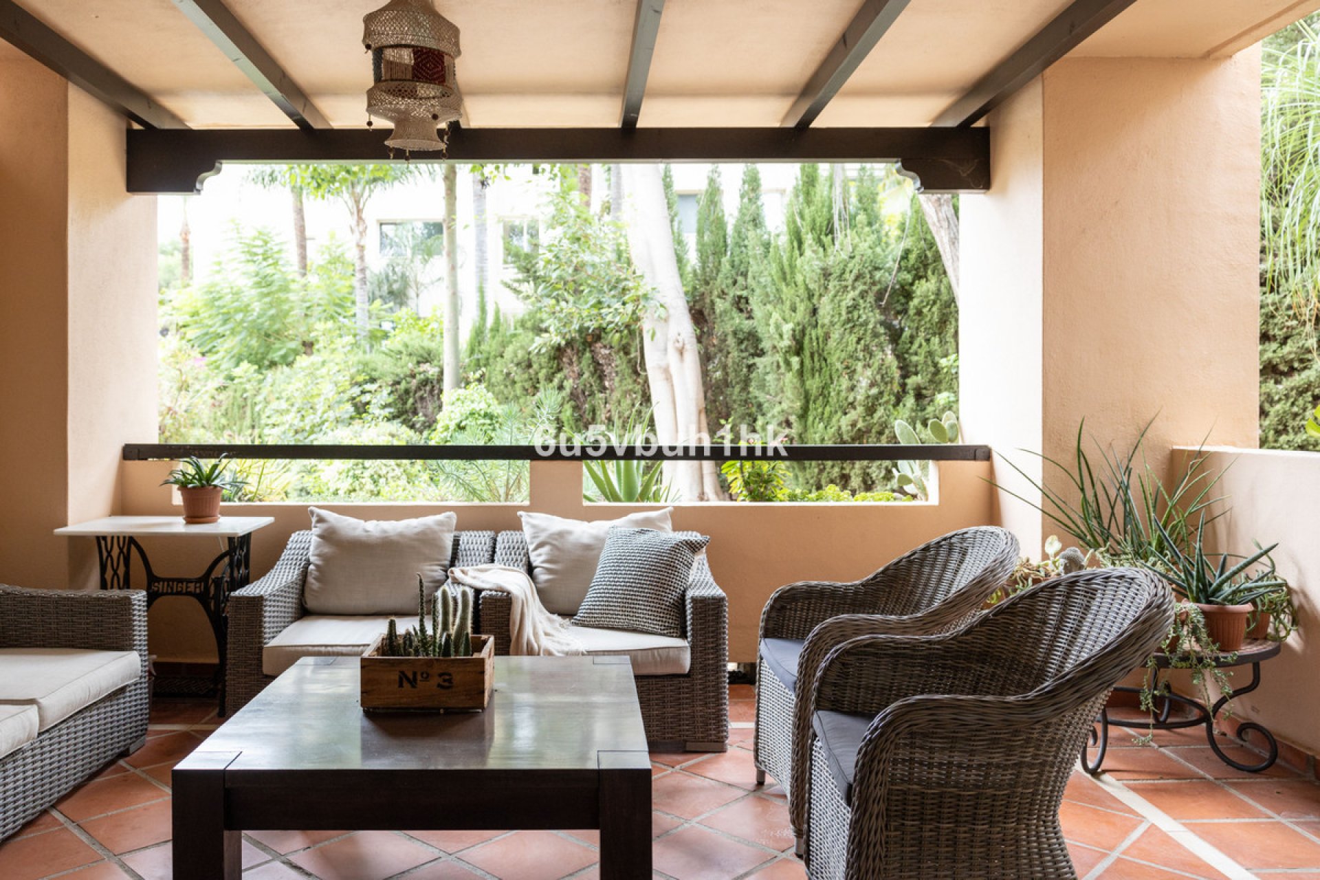 Resale - Apartment - Ground Floor Apartment - Marbella