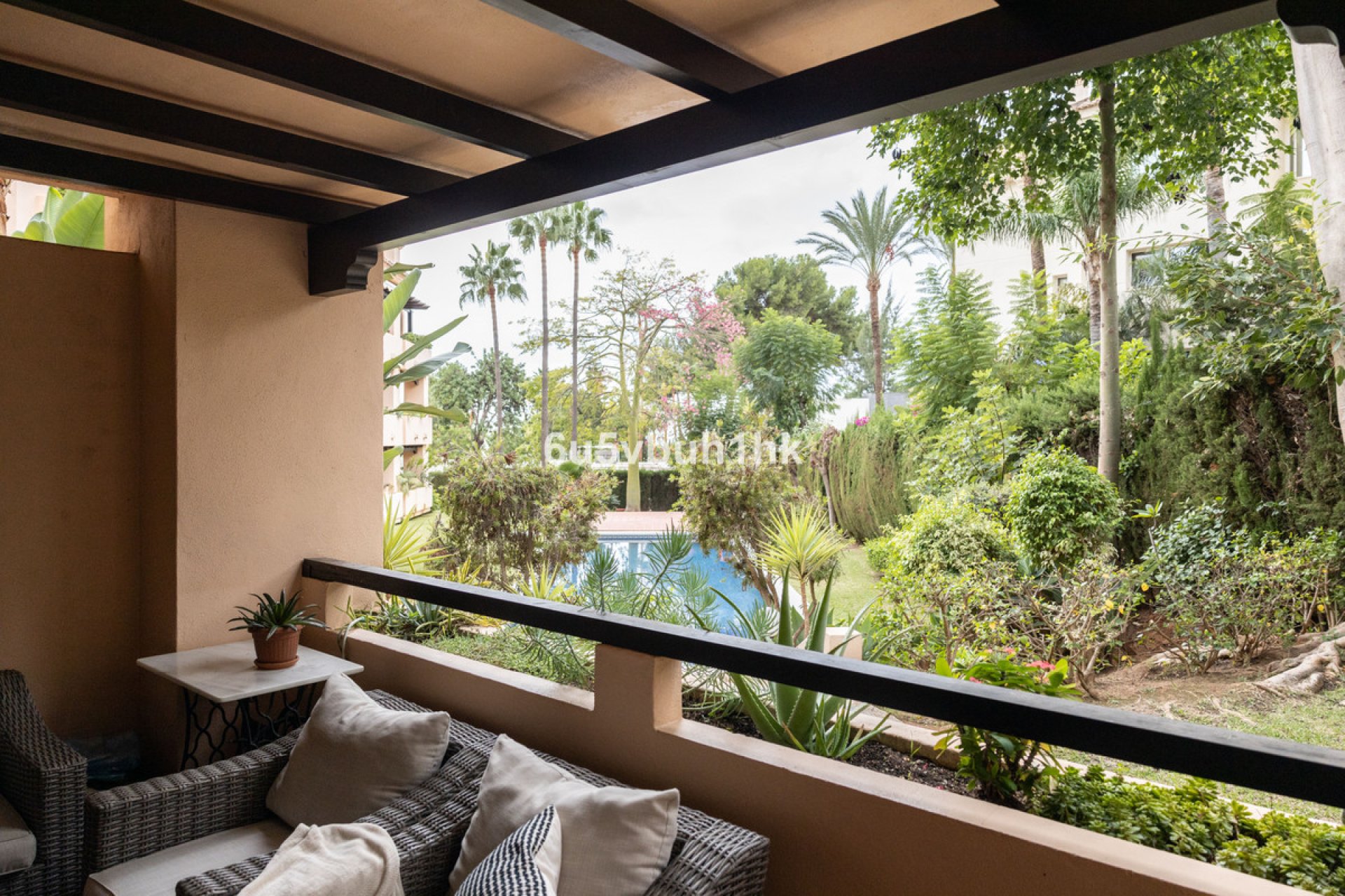 Resale - Apartment - Ground Floor Apartment - Marbella