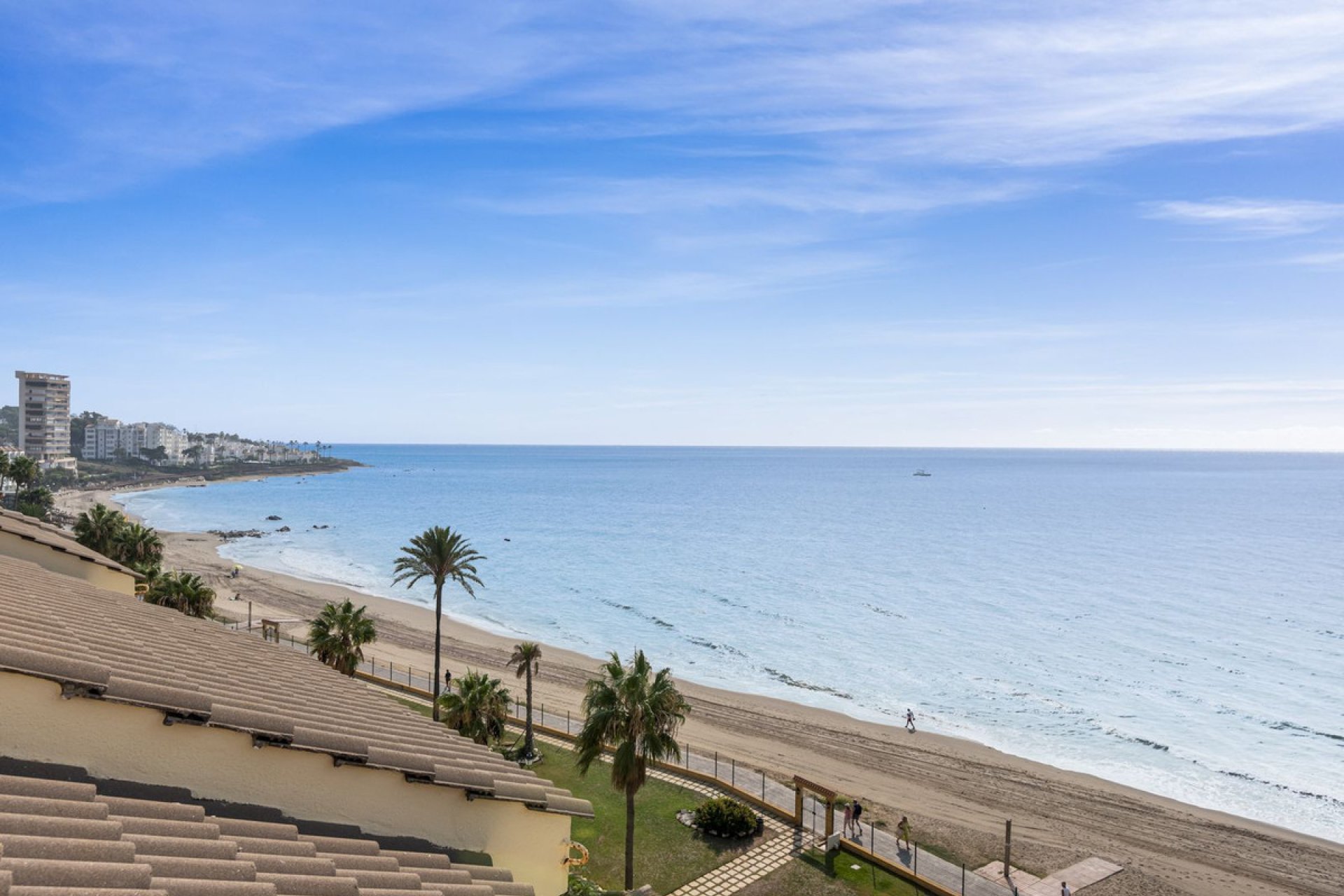 Resale - Apartment - Ground Floor Apartment - Mijas - Calahonda