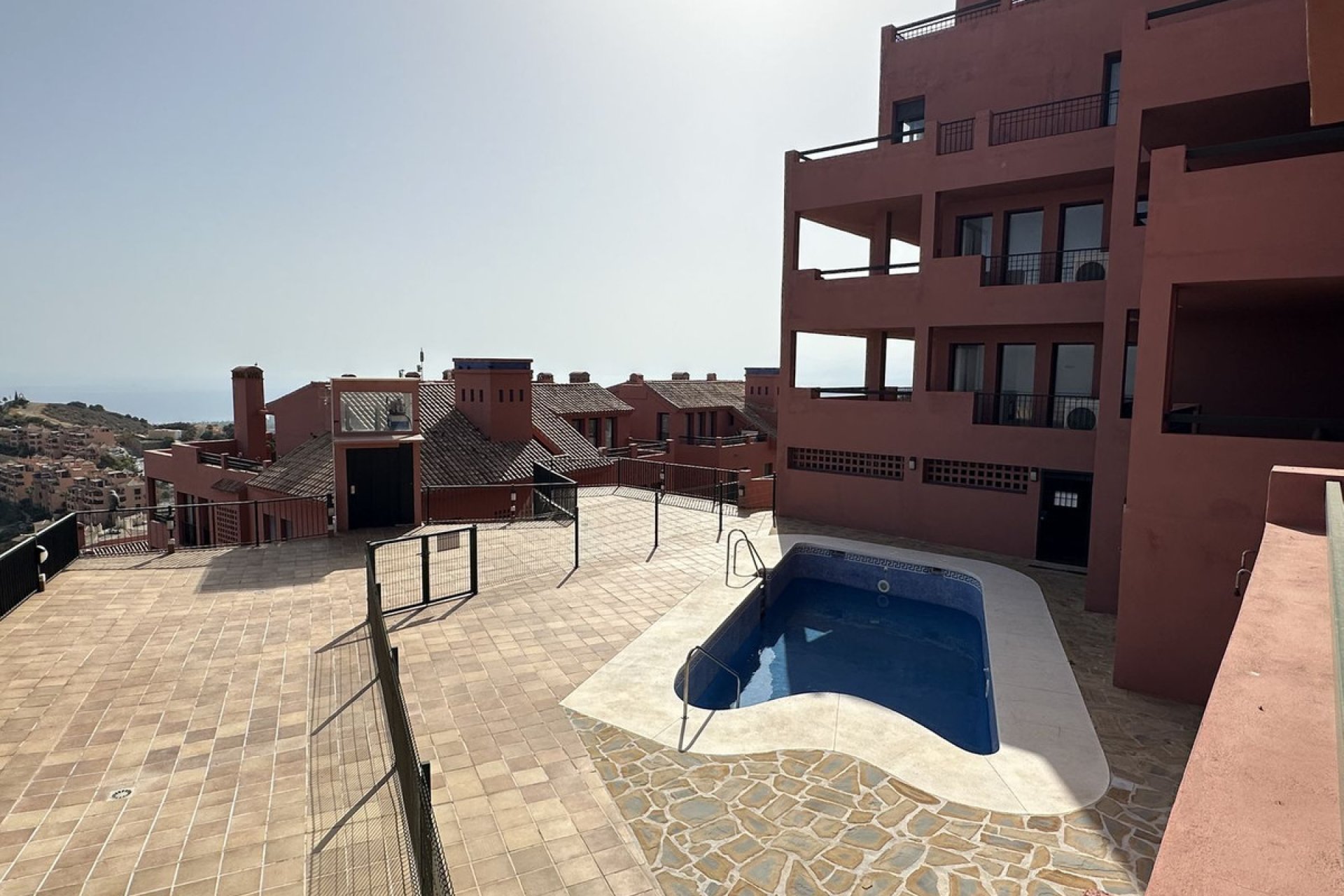 Resale - Apartment - Ground Floor Apartment - Mijas - Calahonda