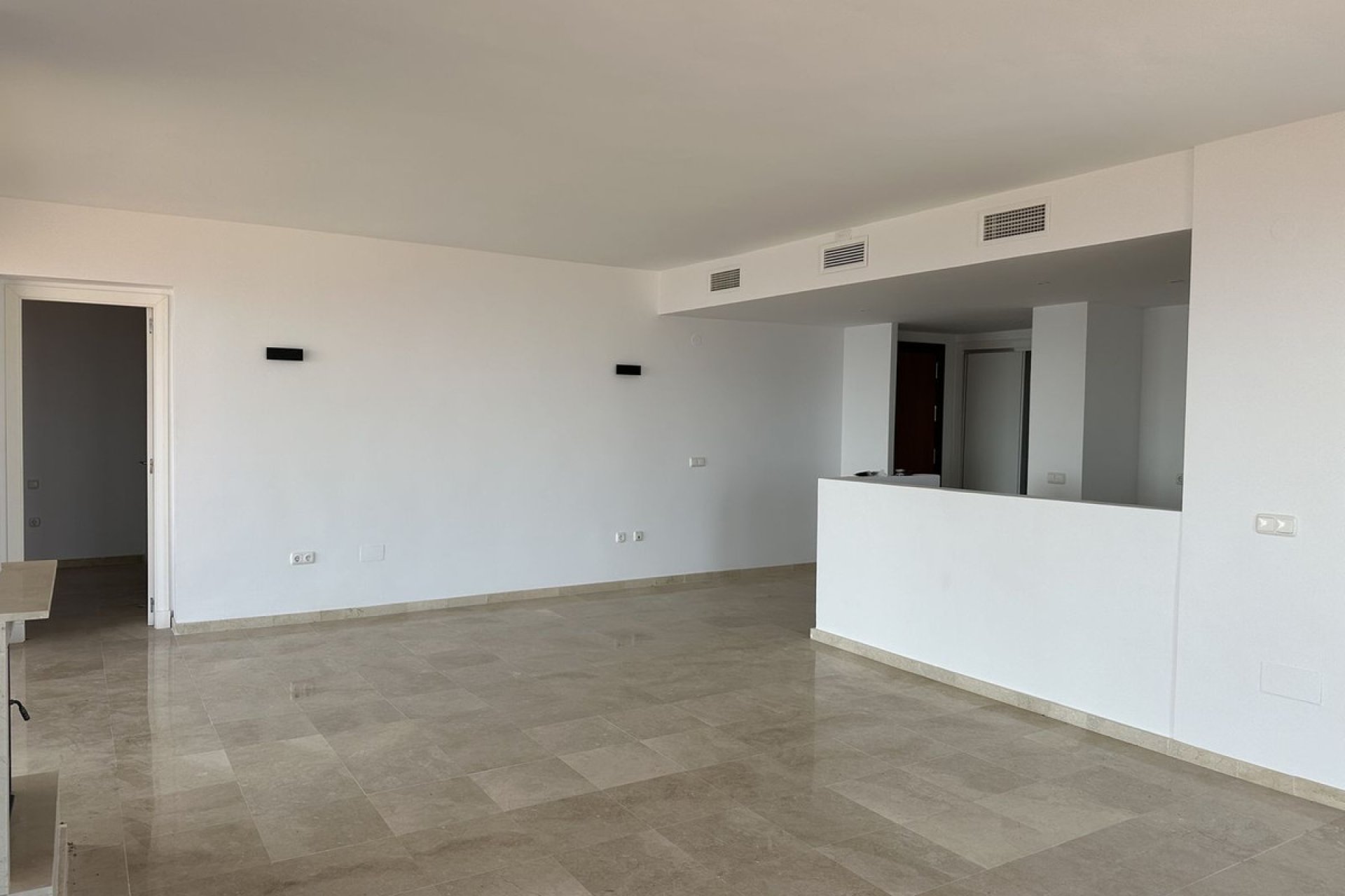 Resale - Apartment - Ground Floor Apartment - Mijas - Calahonda