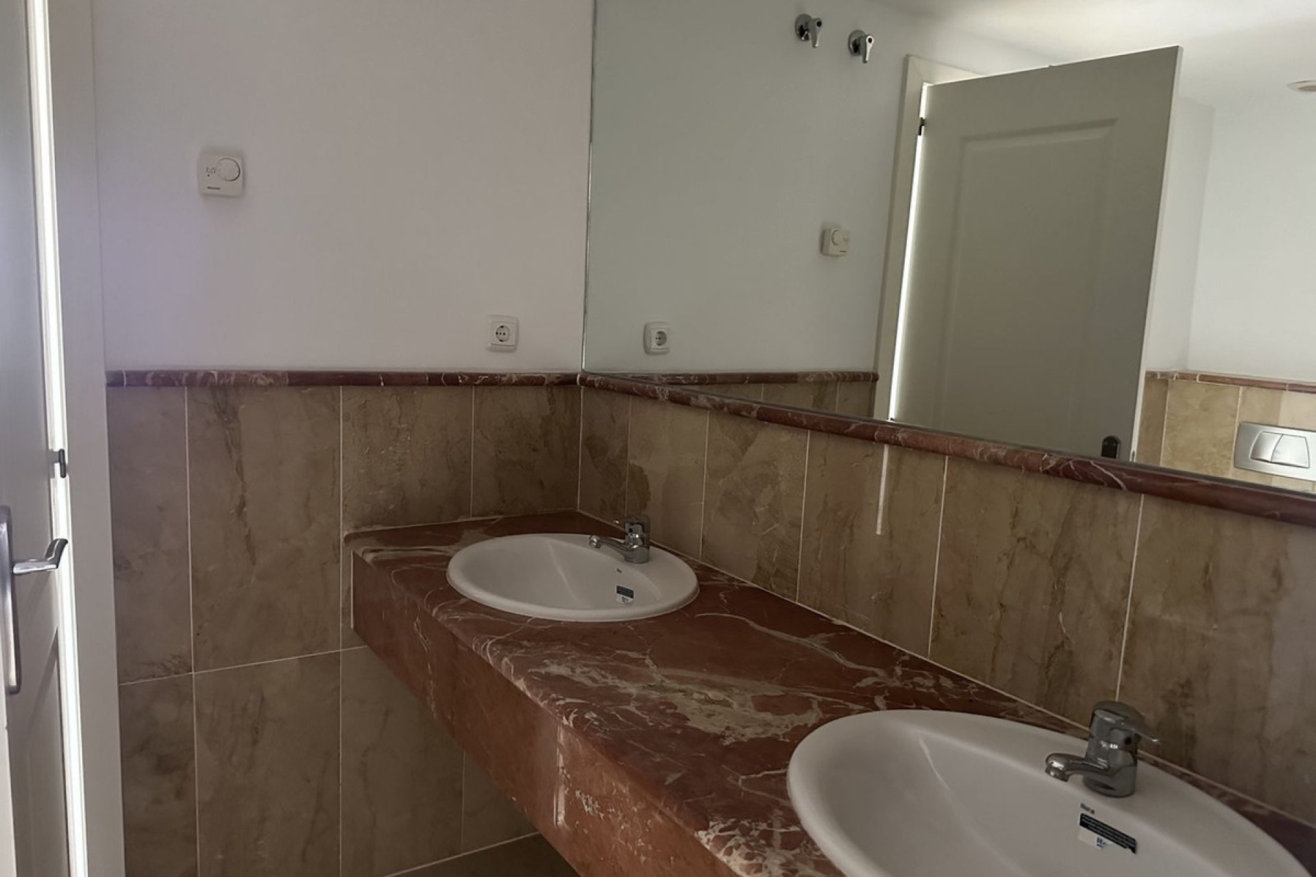 Resale - Apartment - Ground Floor Apartment - Mijas - Calahonda