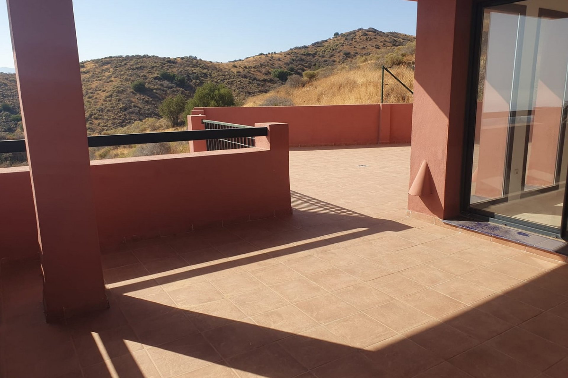 Resale - Apartment - Ground Floor Apartment - Mijas - Calahonda