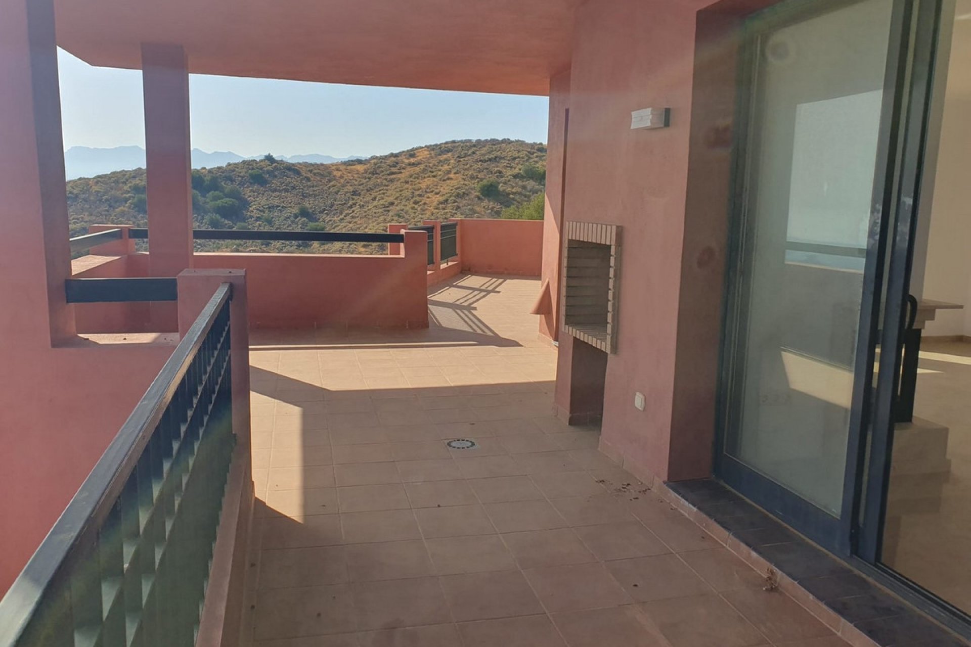 Resale - Apartment - Ground Floor Apartment - Mijas - Calahonda