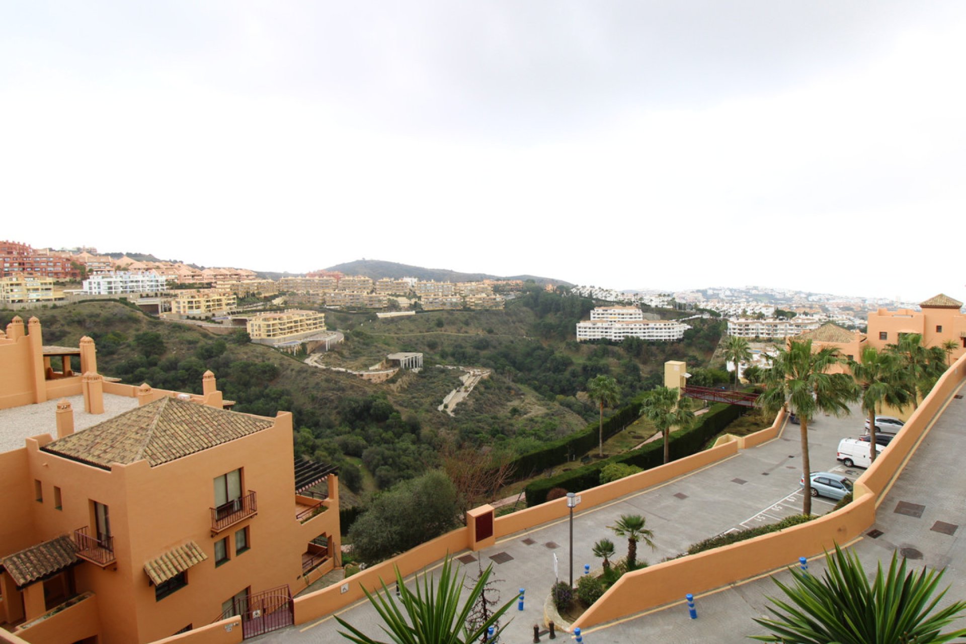 Resale - Apartment - Ground Floor Apartment - Mijas - Calahonda