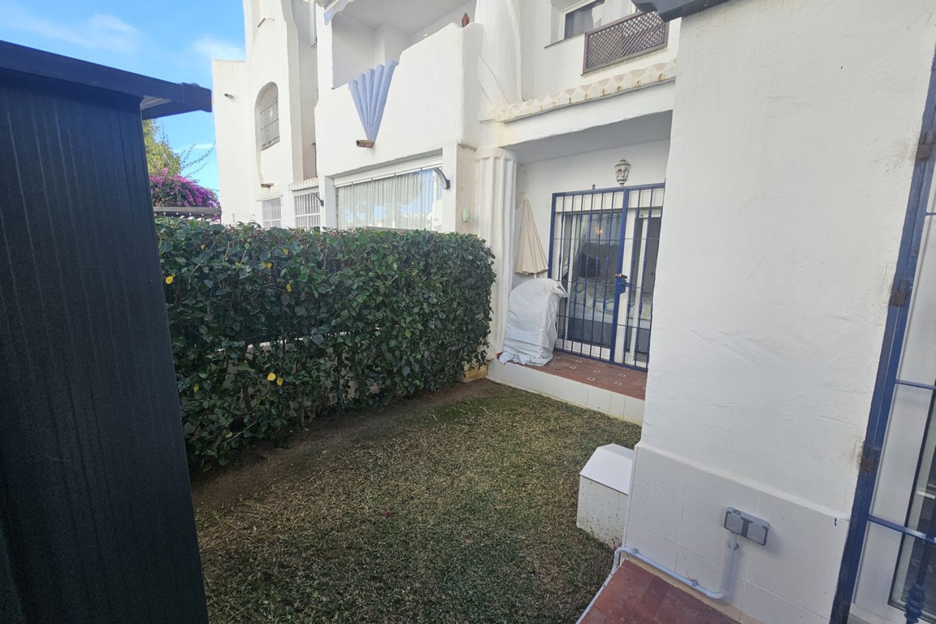 Resale - Apartment - Ground Floor Apartment - Mijas - Calahonda