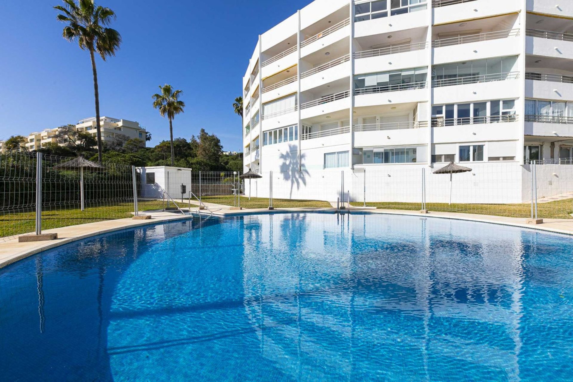 Resale - Apartment - Ground Floor Apartment - Mijas - Calahonda