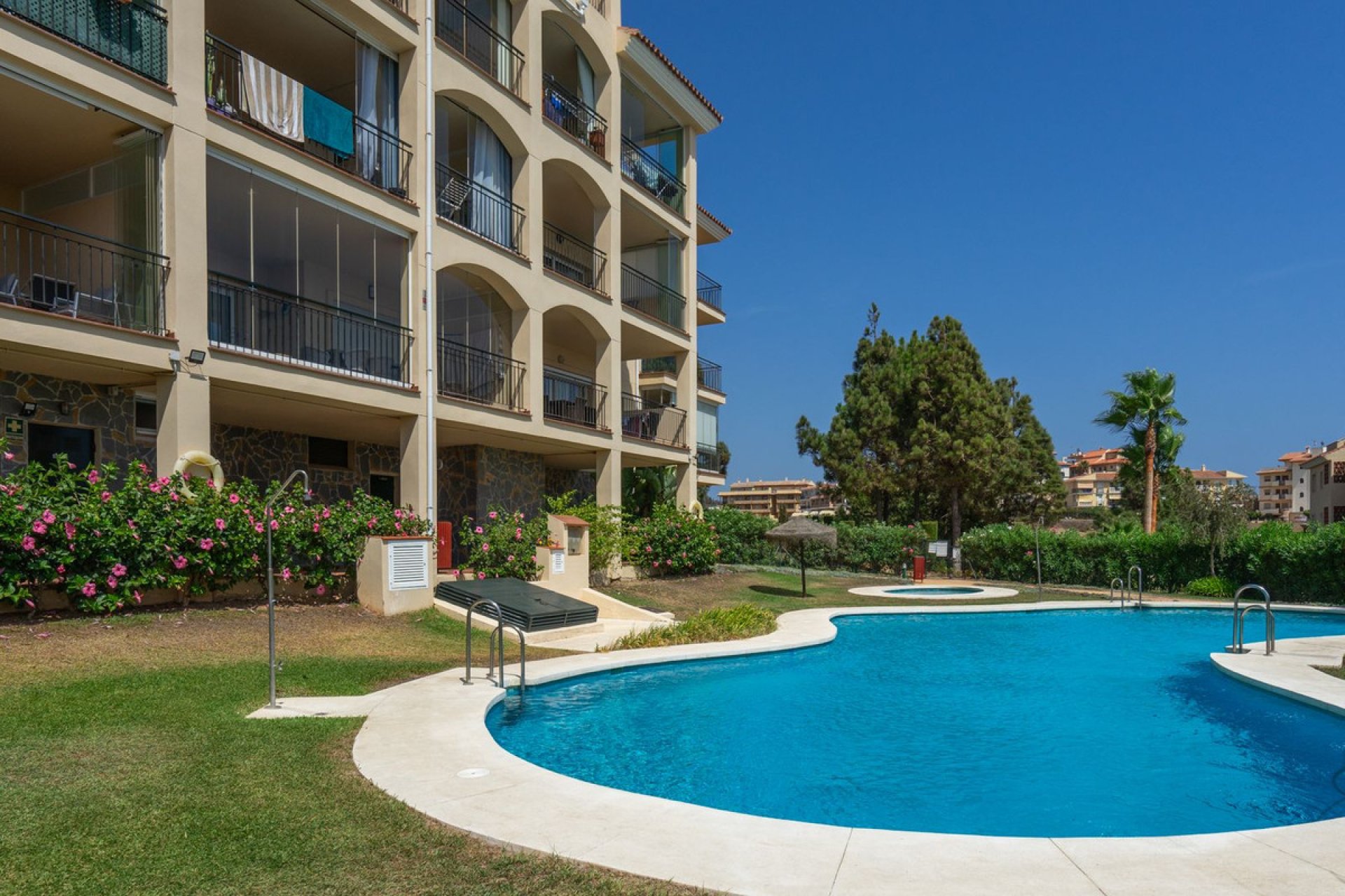 Resale - Apartment - Ground Floor Apartment - Mijas - El Chaparral