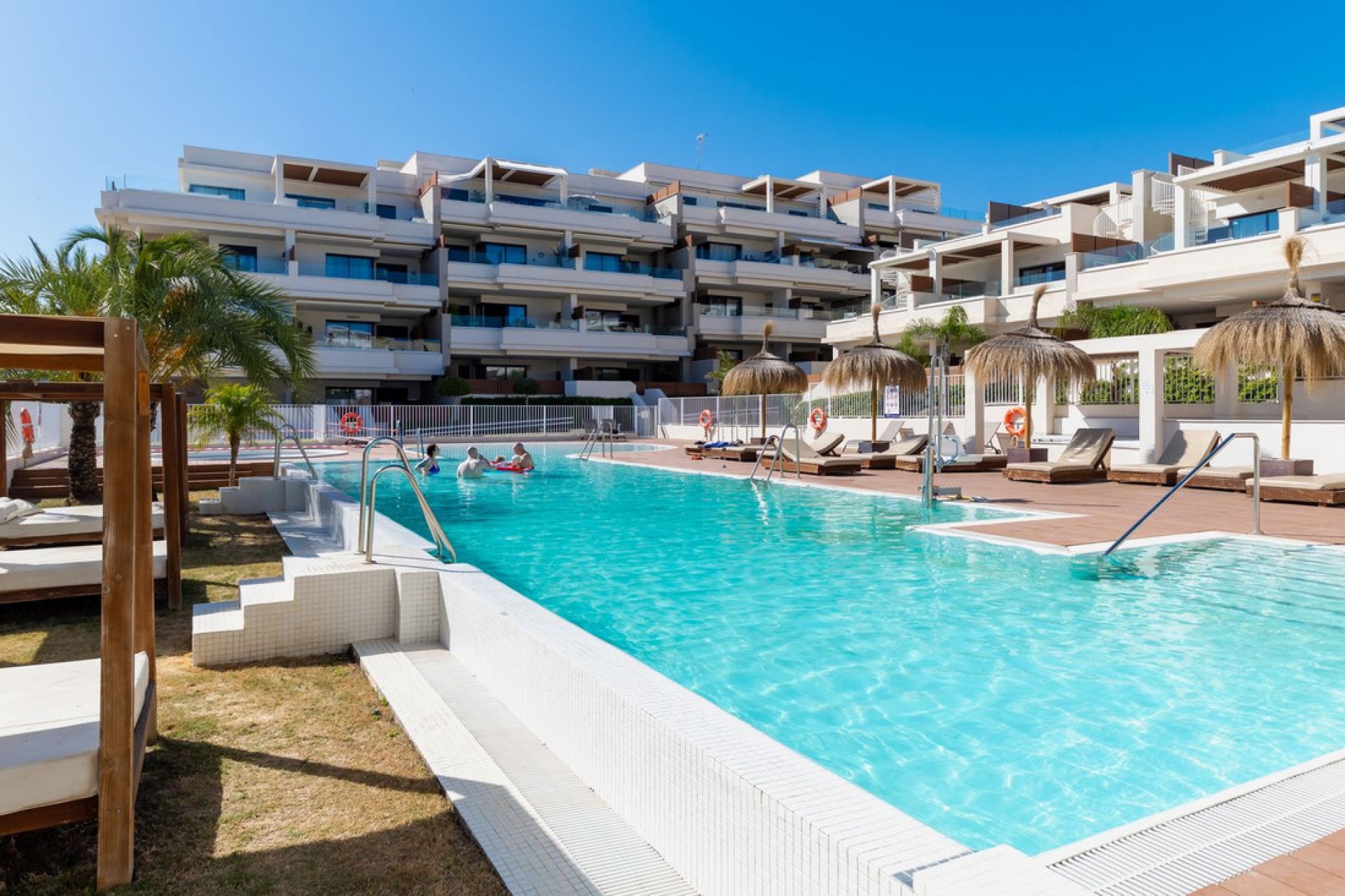 Resale - Apartment - Ground Floor Apartment - Mijas - La Cala De Mijas