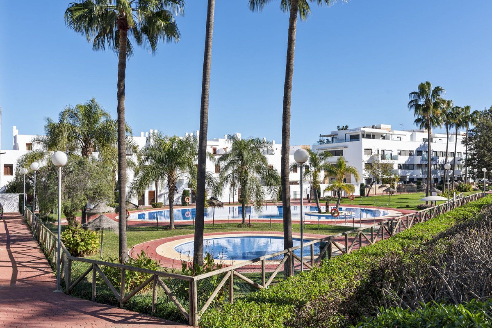 Resale - Apartment - Ground Floor Apartment - Mijas - La Cala De Mijas