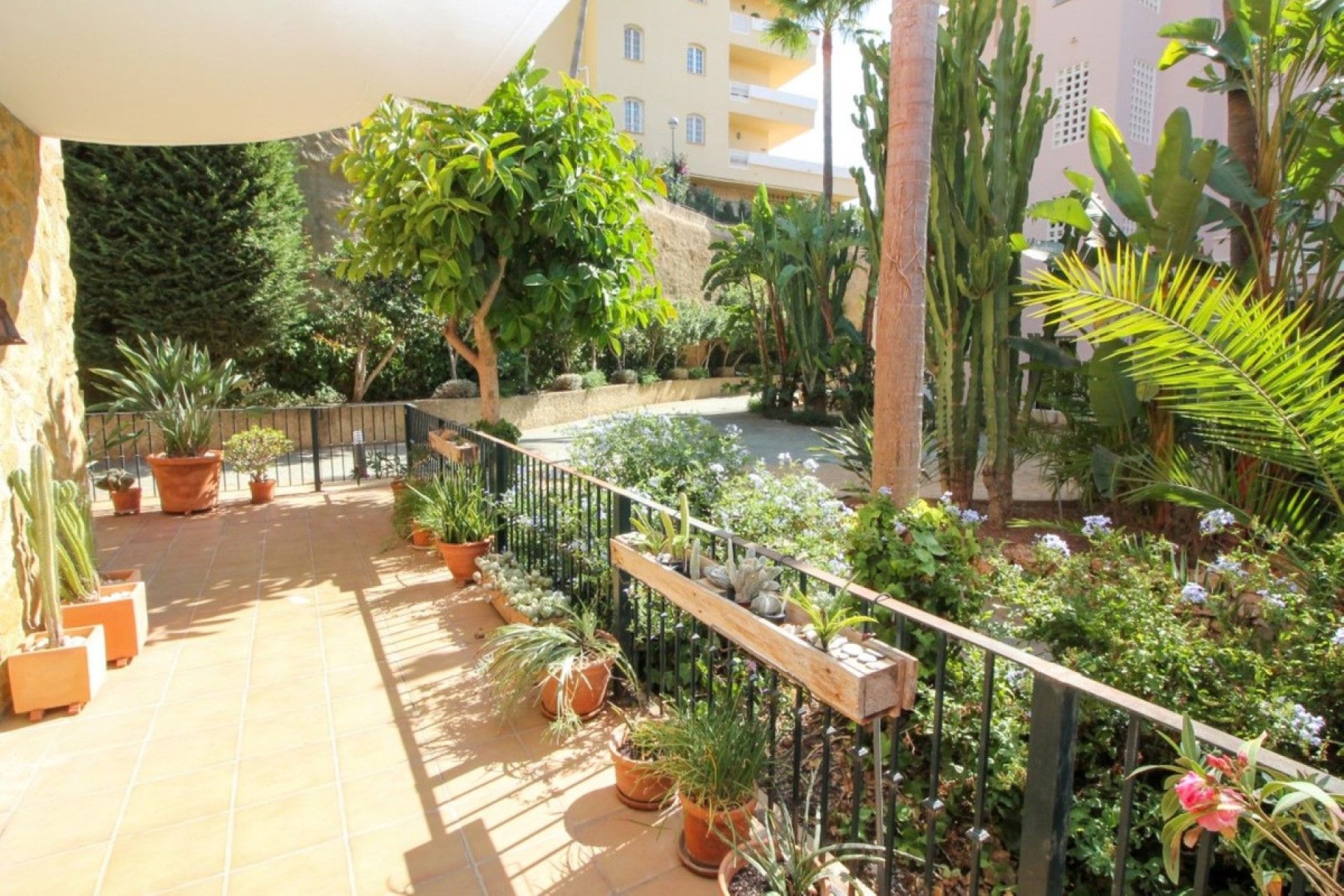 Resale - Apartment - Ground Floor Apartment - Mijas - Miraflores