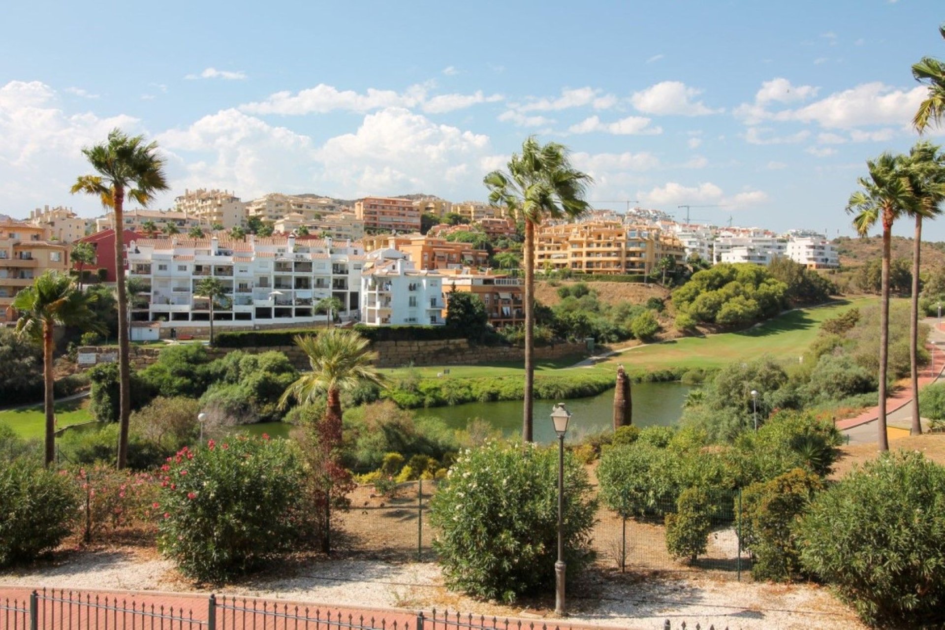 Resale - Apartment - Ground Floor Apartment - Mijas - Miraflores