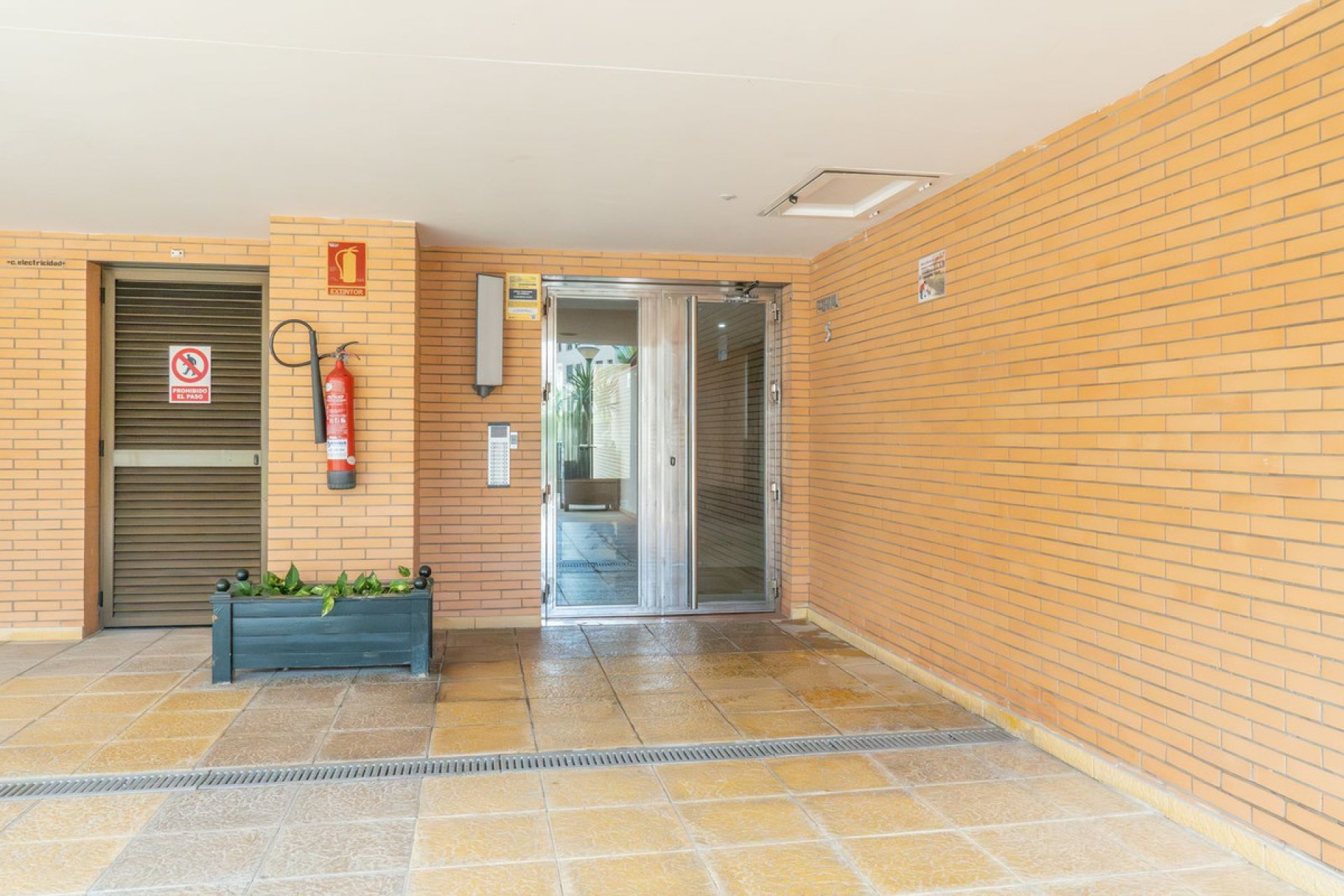 Resale - Apartment - Ground Floor Apartment - Torremolinos