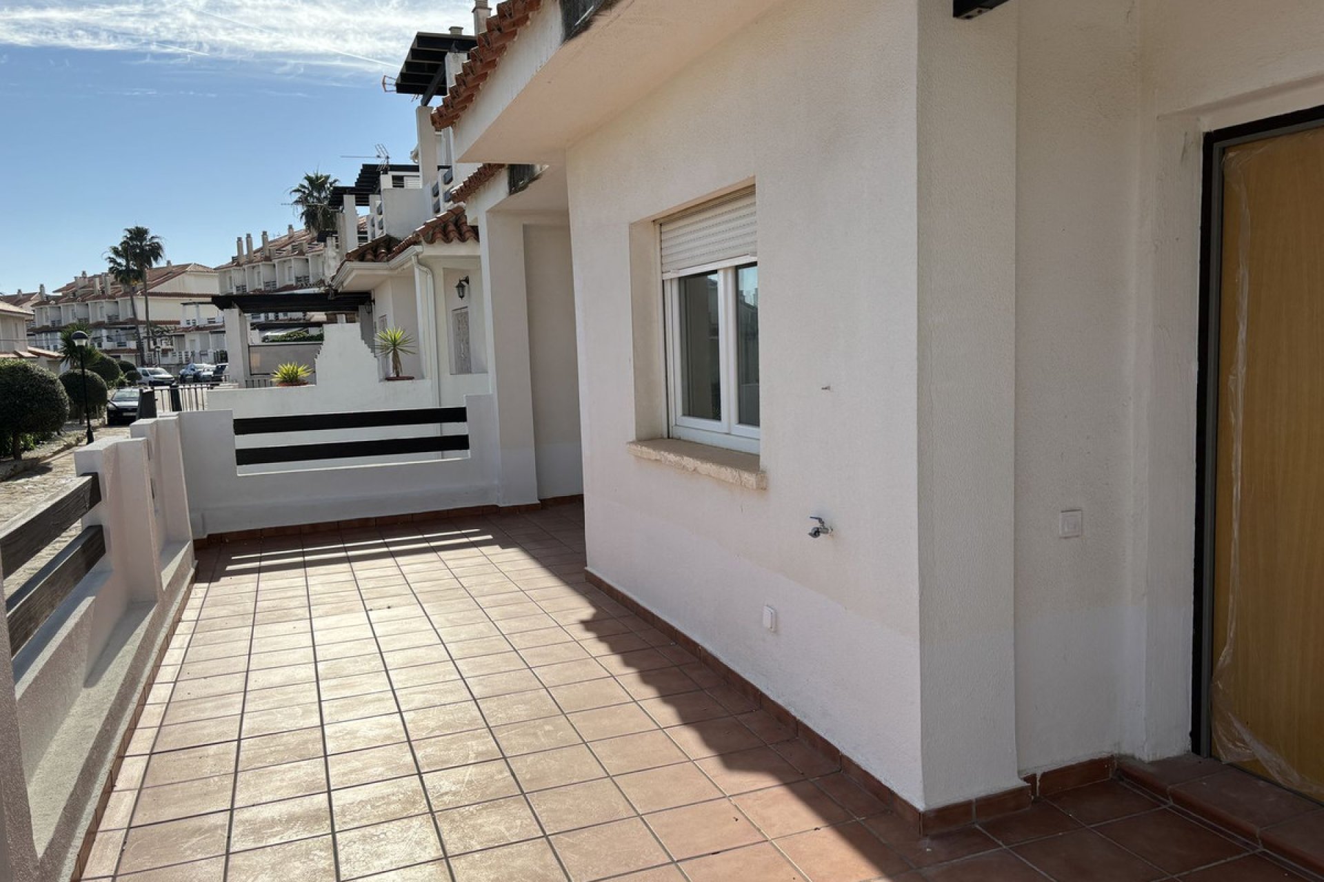 Resale - Apartment - La Duquesa