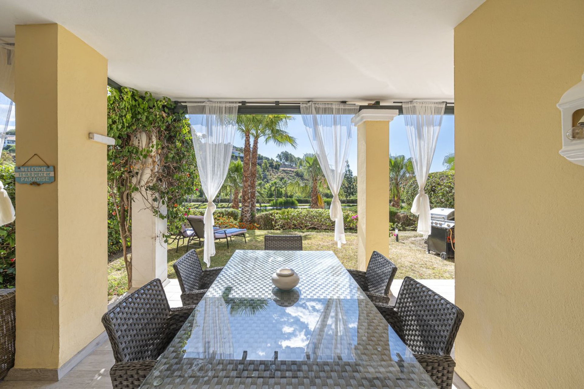 Resale - Apartment - La Quinta