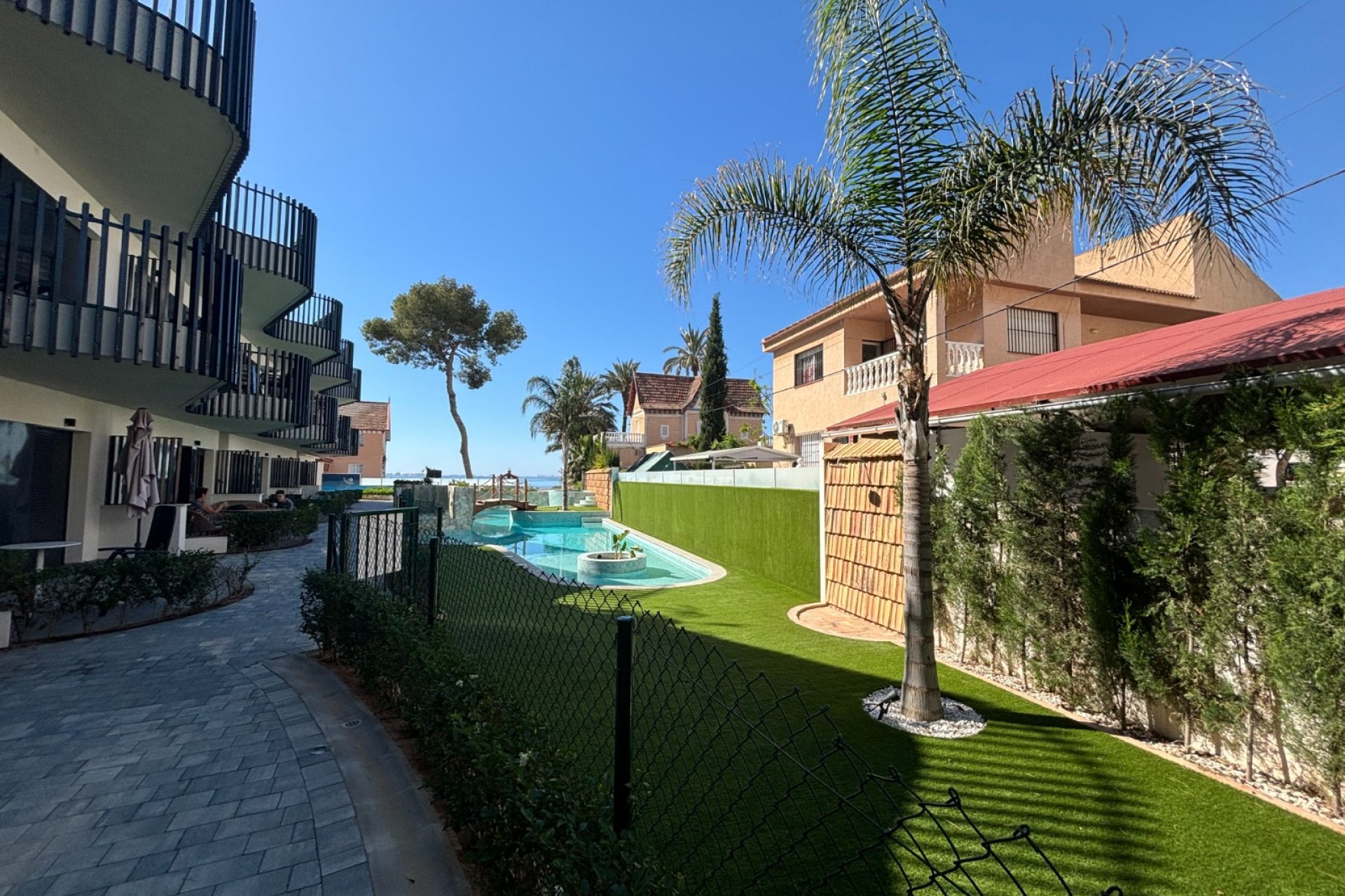 Resale - Apartment - Lo Pagan