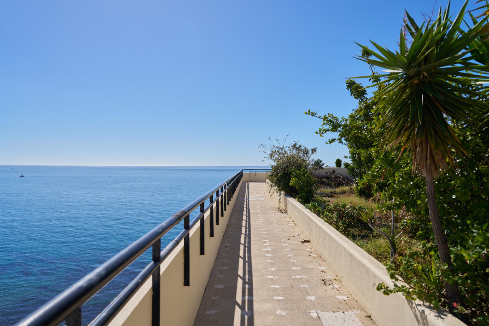 Resale - Apartment - Marbella