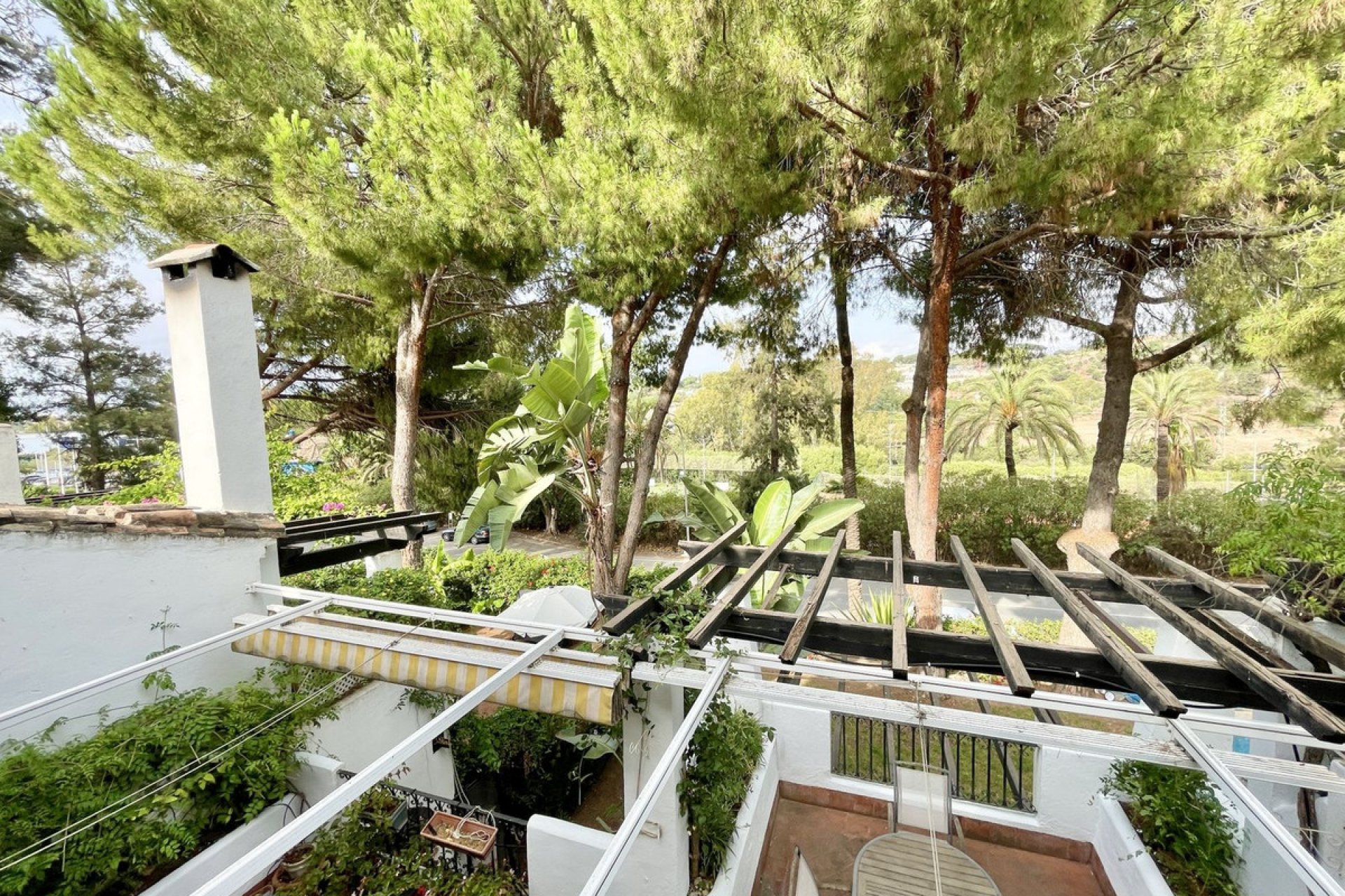 Resale - Apartment - Marbella