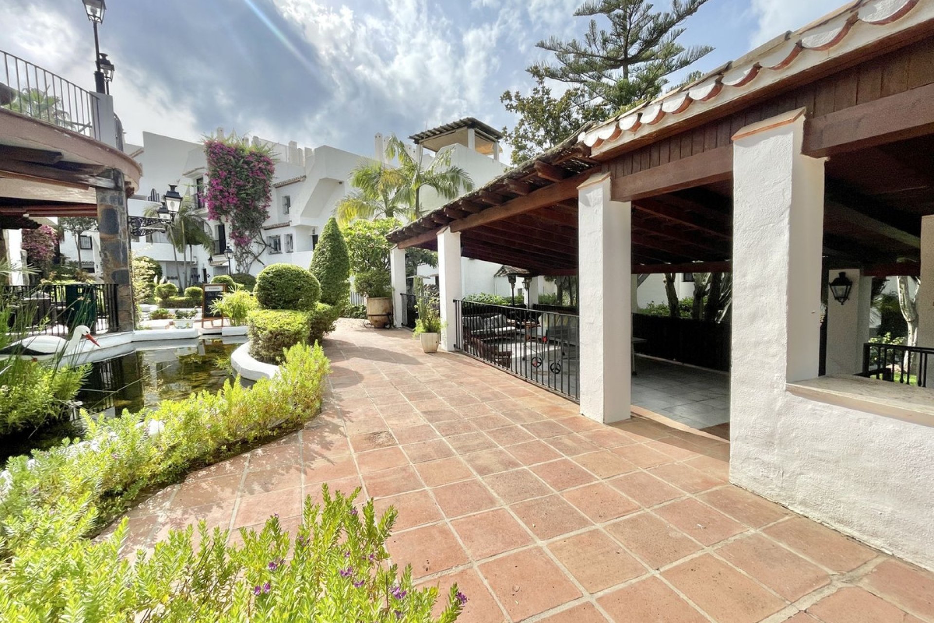 Resale - Apartment - Marbella